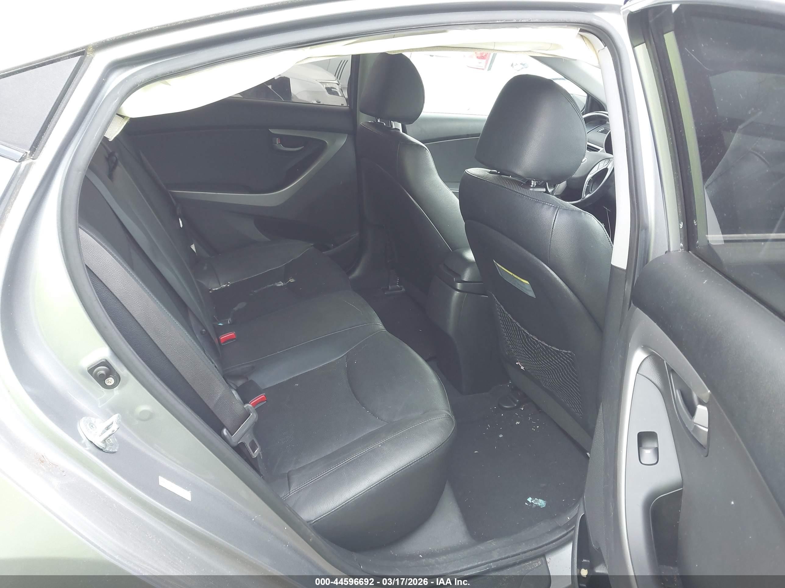 2014 Hyundai Elantra Sport Silver vin: KMHDH4AH2EU167025