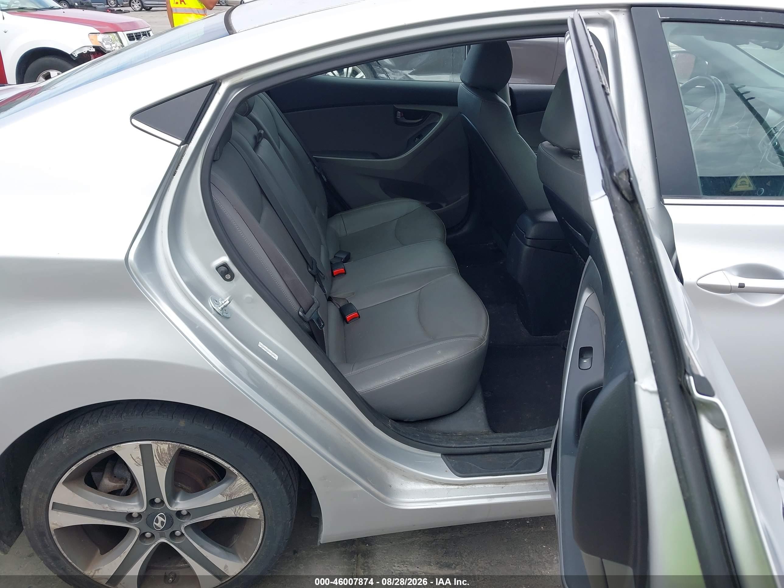 2014 Hyundai Elantra Sport Silver vin: KMHDH4AH3EU133904