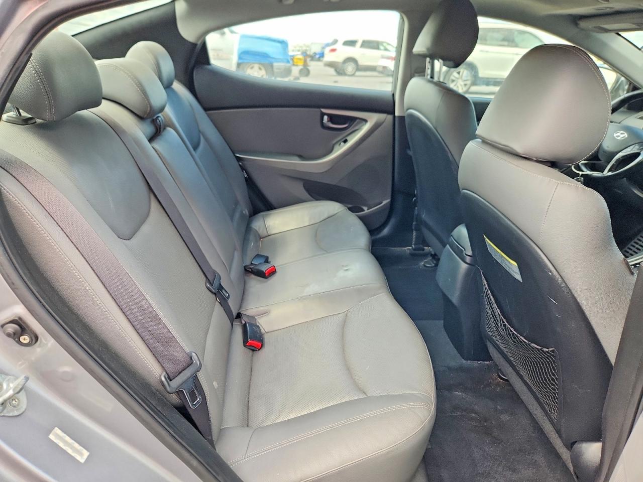2014 Hyundai Elantra Sport Silver vin: KMHDH4AH3EU158804