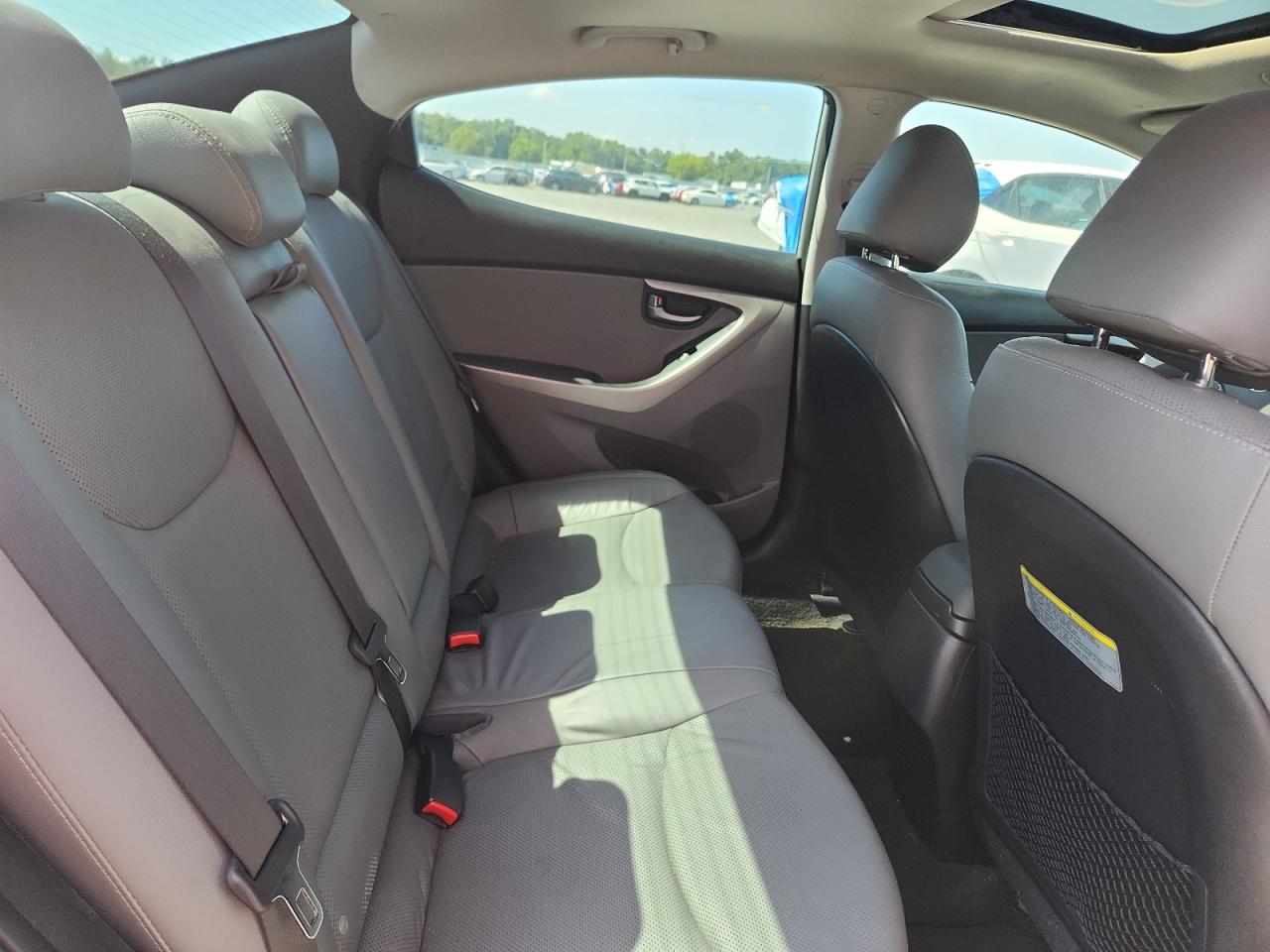 2015 Hyundai Elantra Sport Silver vin: KMHDH4AH3FU455606