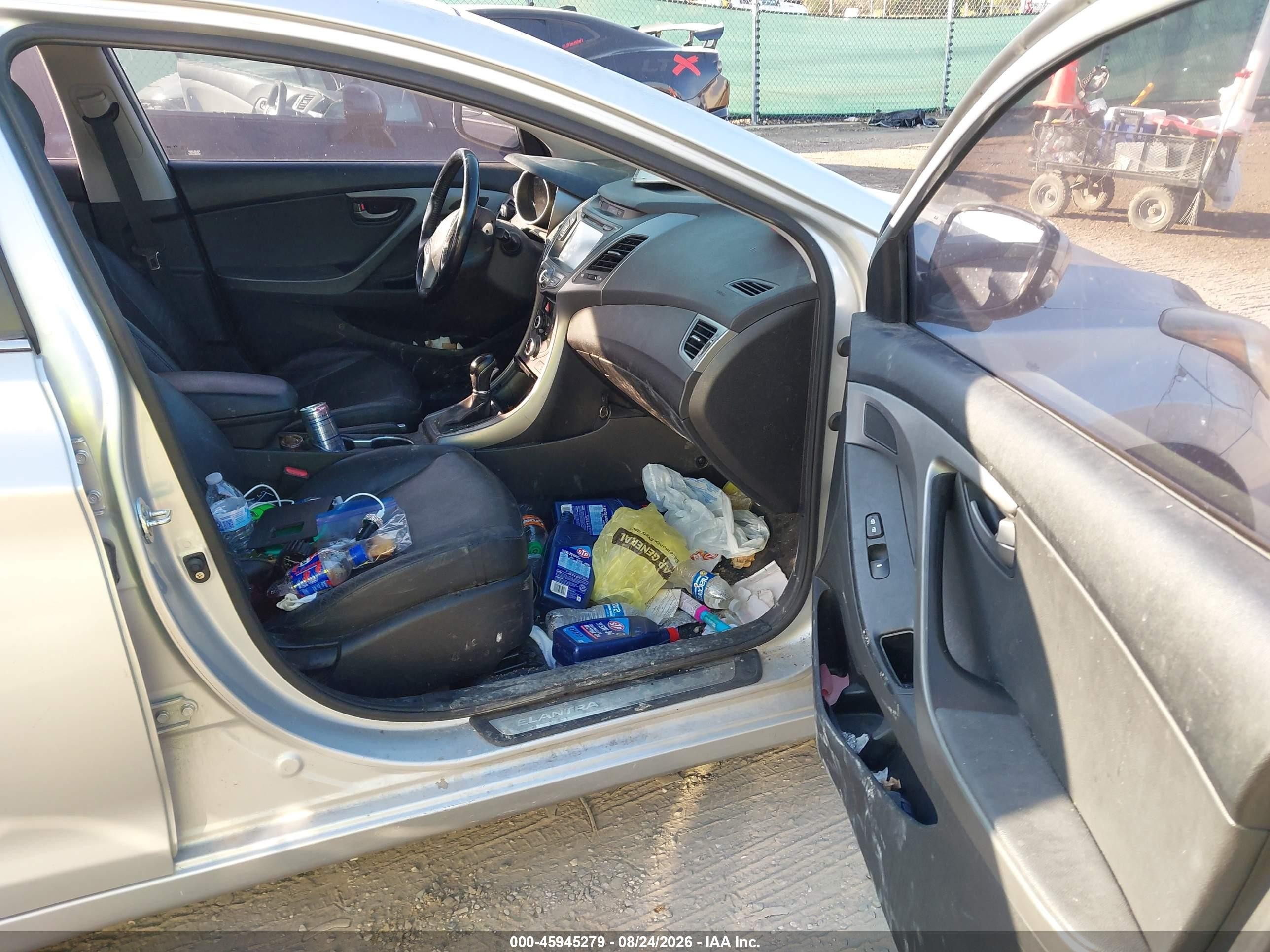 2015 Hyundai Elantra Sport Silver vin: KMHDH4AH4FU373528