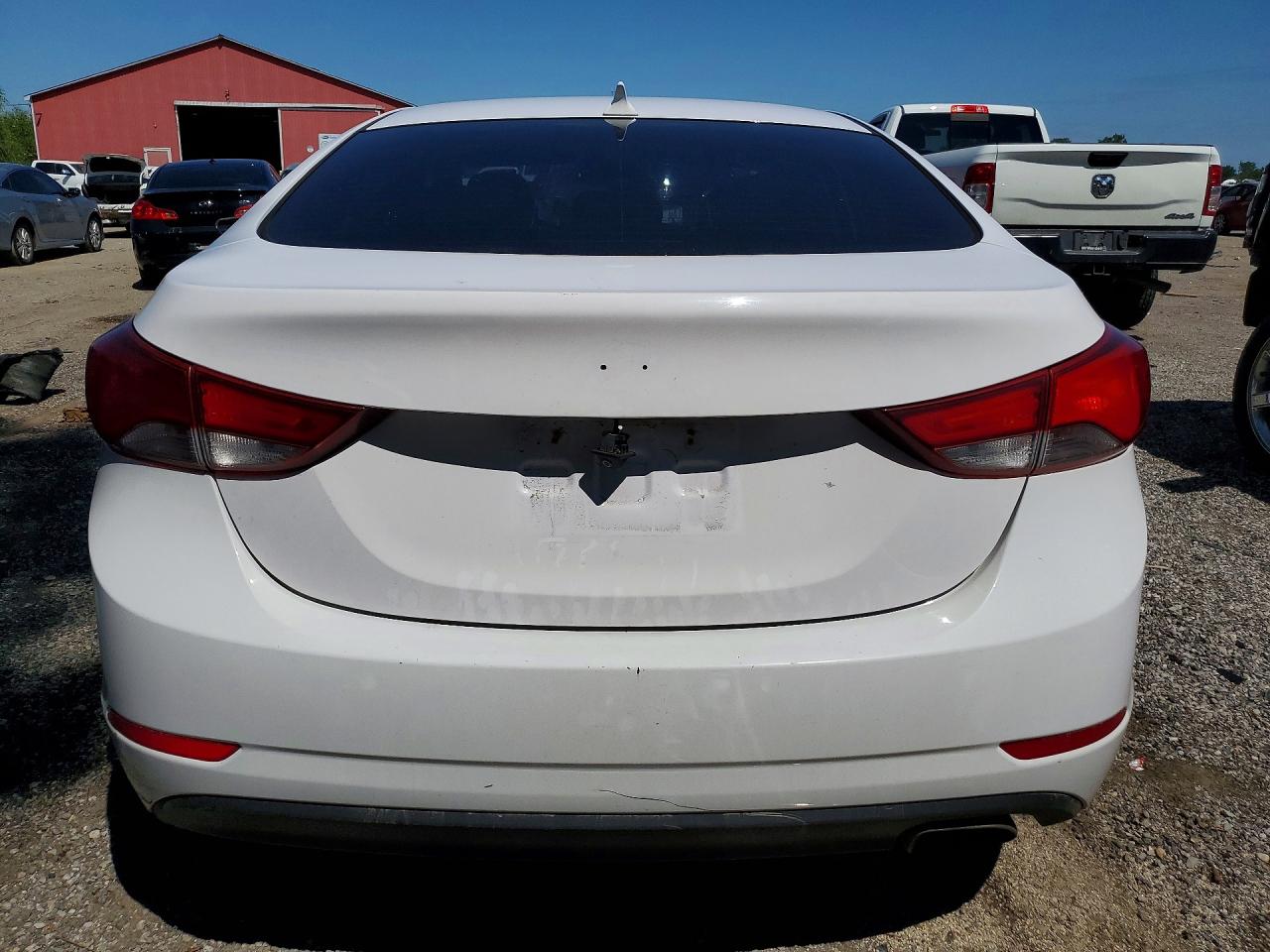 2015 Hyundai Elantra Белый vin: KMHDH4AH6FU418405