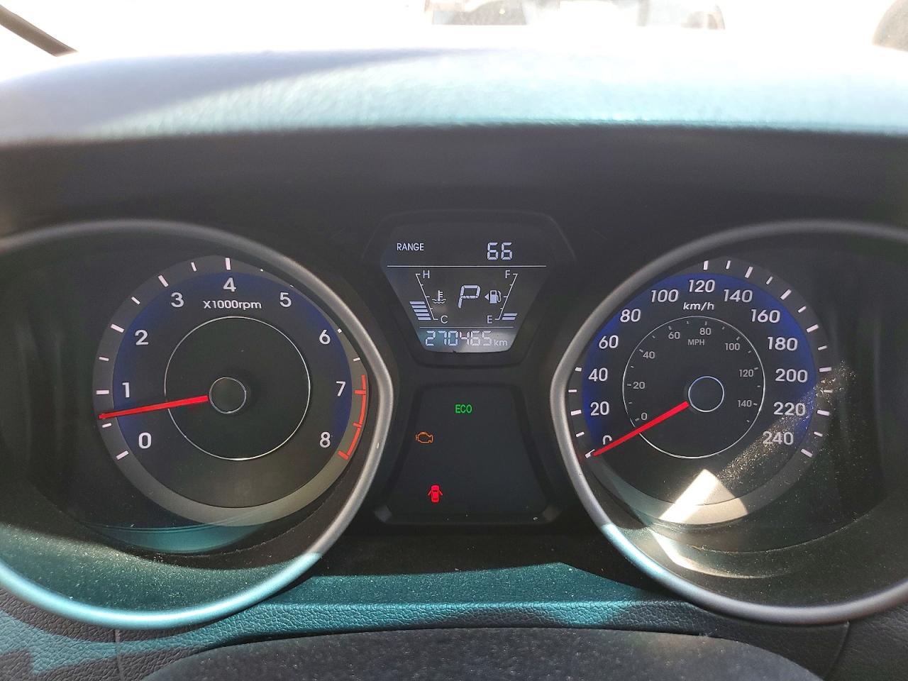 2015 Hyundai Elantra Белый vin: KMHDH4AH6FU418405