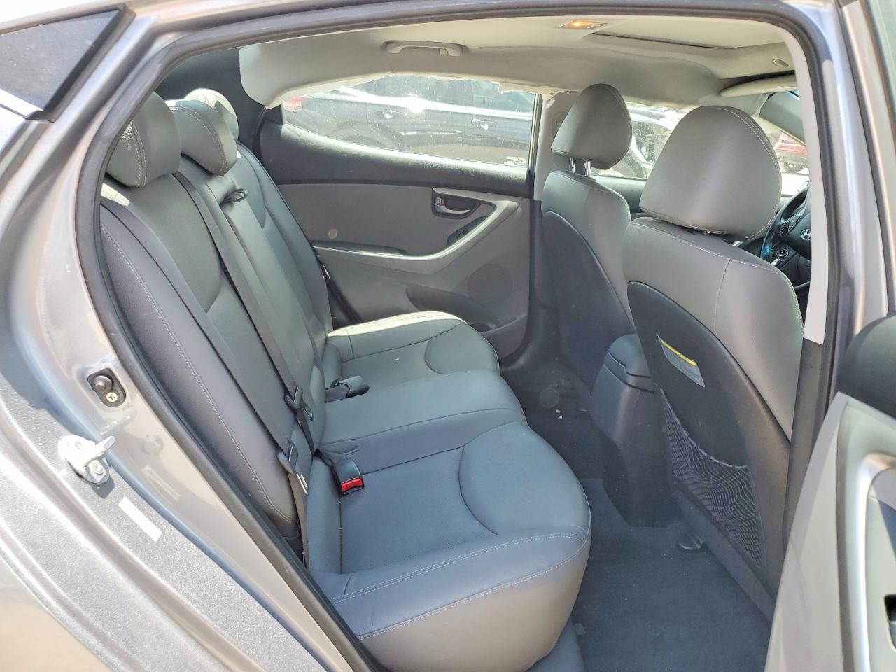 2014 Hyundai Elantra Sport Серебряный vin: KMHDH4AH7EU150303