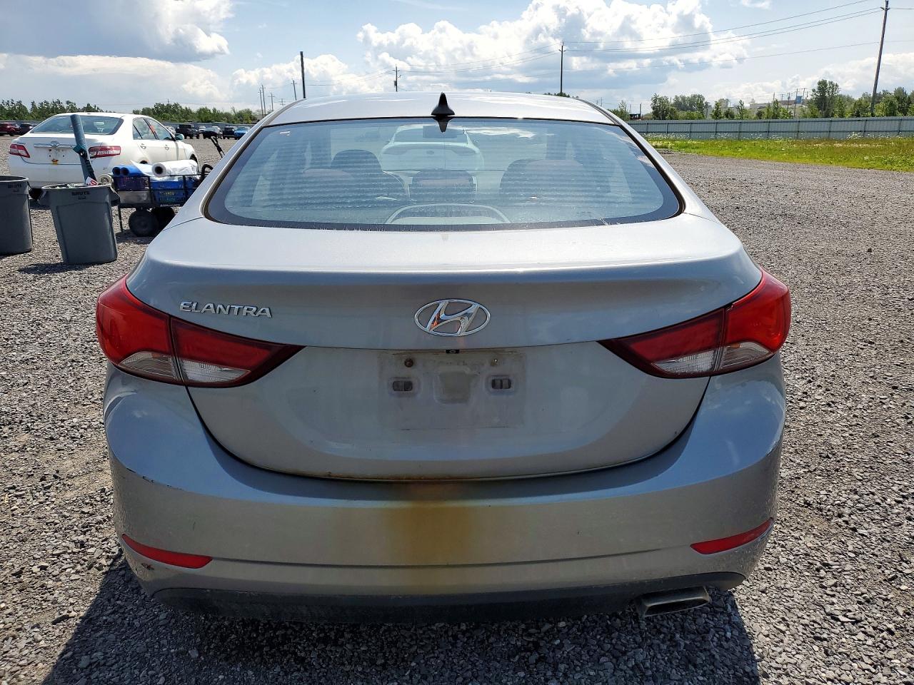 2015 Hyundai Elantra Sport Silver vin: KMHDH4AH7FU289820