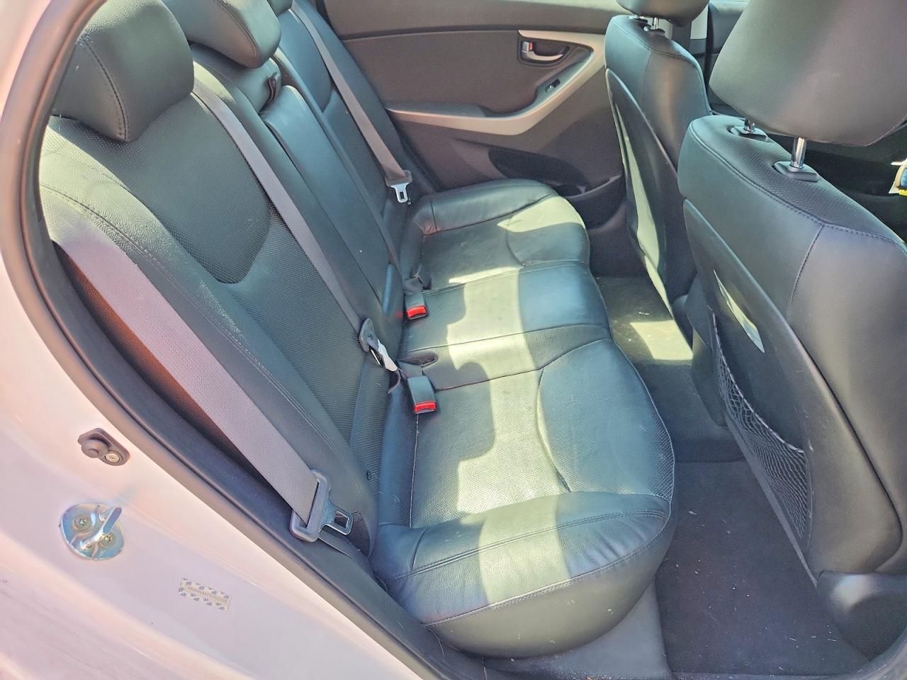 2015 Hyundai Elantra Sport White vin: KMHDH4AH7FU345528