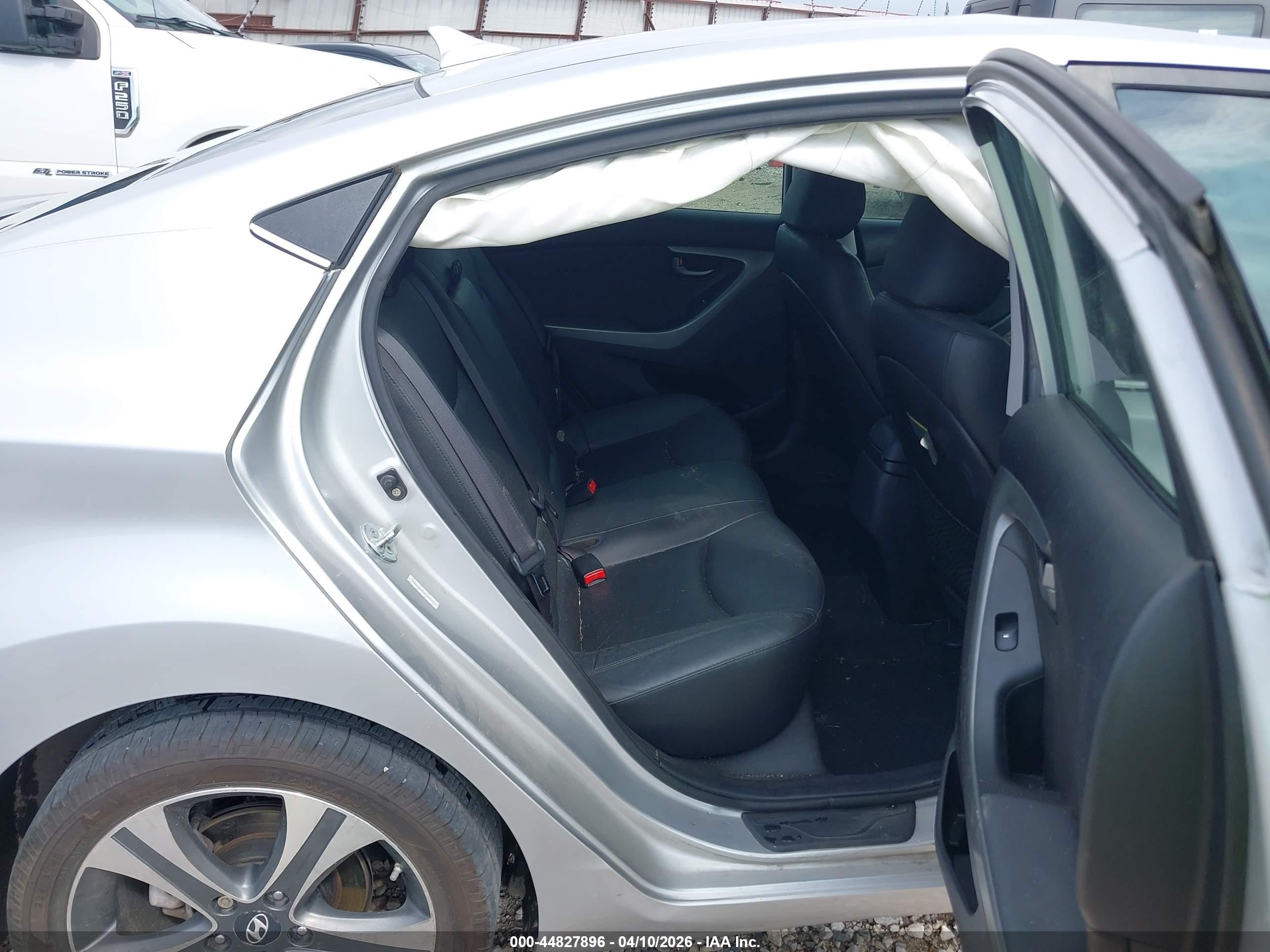 2014 Hyundai Elantra Sport Silver vin: KMHDH4AH9EU150464