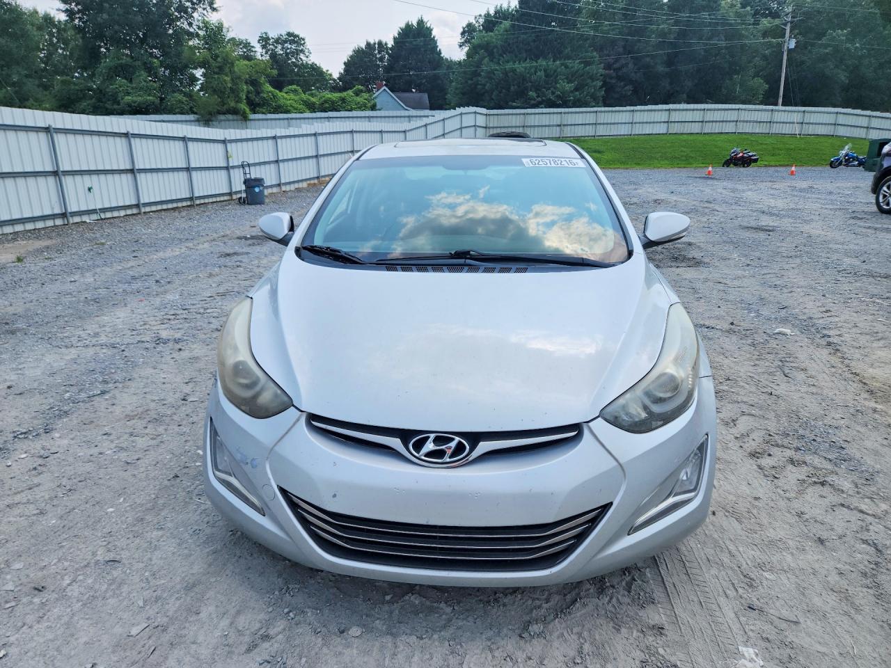 2015 Hyundai Elantra Gls(middle) Silver vin: KMHDH4AH9FU358295