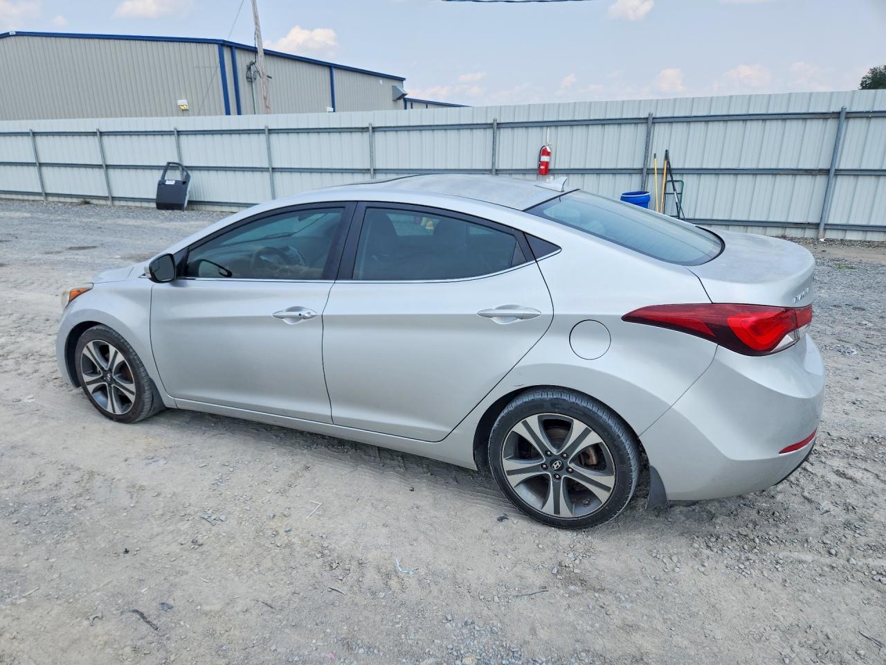 2015 Hyundai Elantra Gls(middle) Silver vin: KMHDH4AH9FU358295