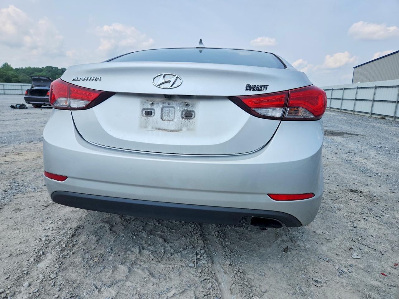 2015 Hyundai Elantra Gls(middle) Silver vin: KMHDH4AH9FU358295