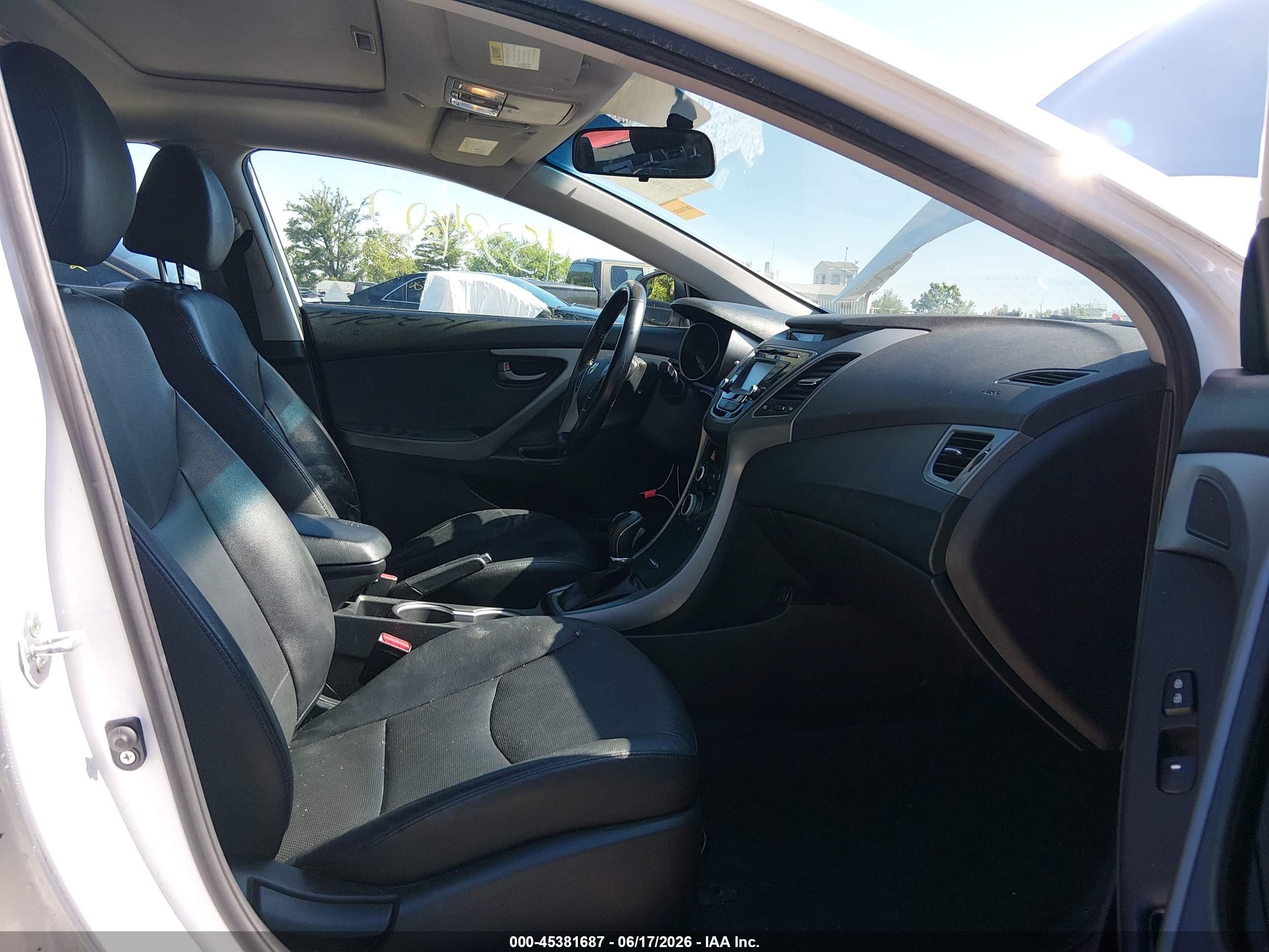 2015 Hyundai Elantra Sport White vin: KMHDH4AH9FU382886