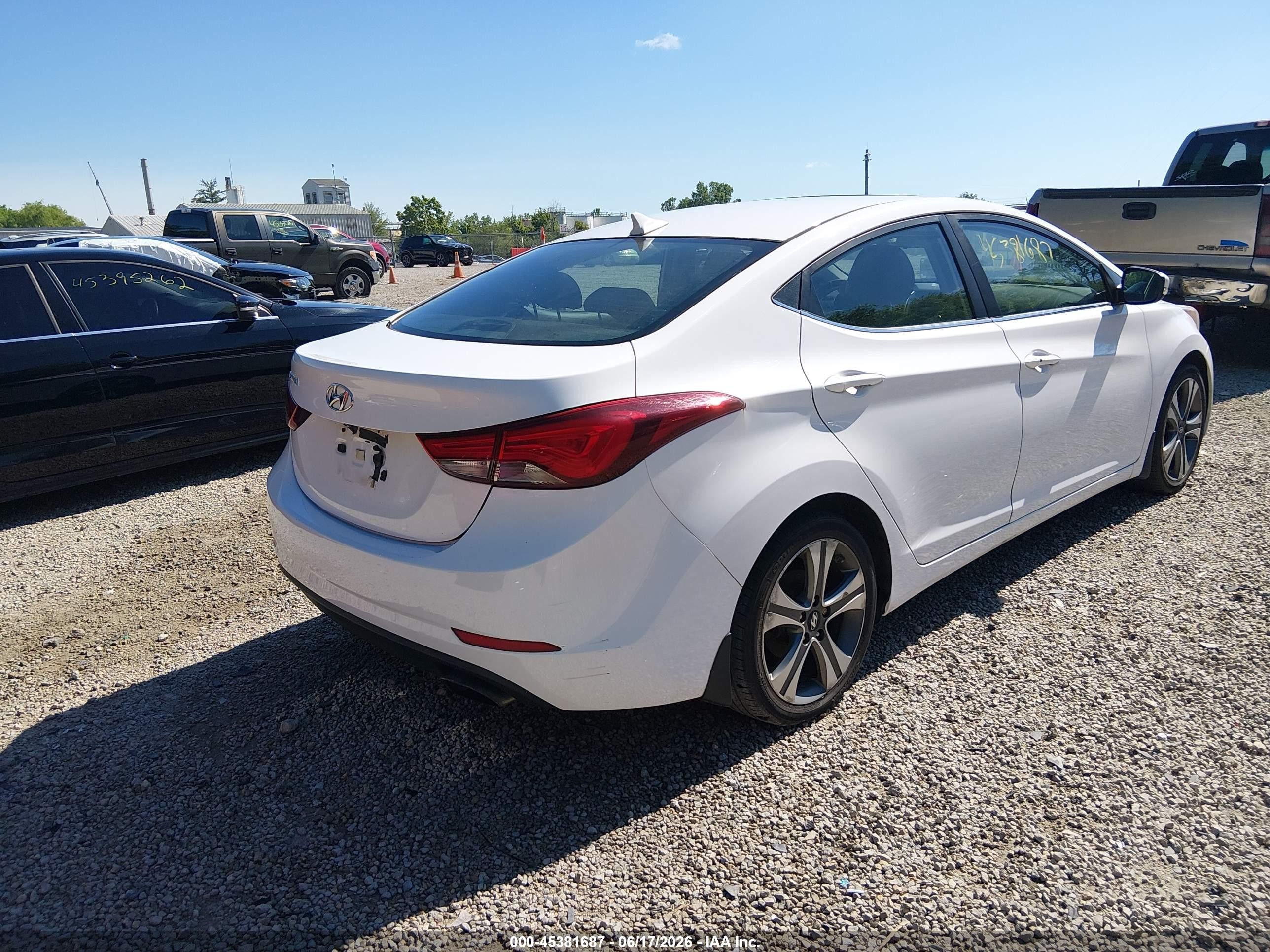 2015 Hyundai Elantra Sport White vin: KMHDH4AH9FU382886