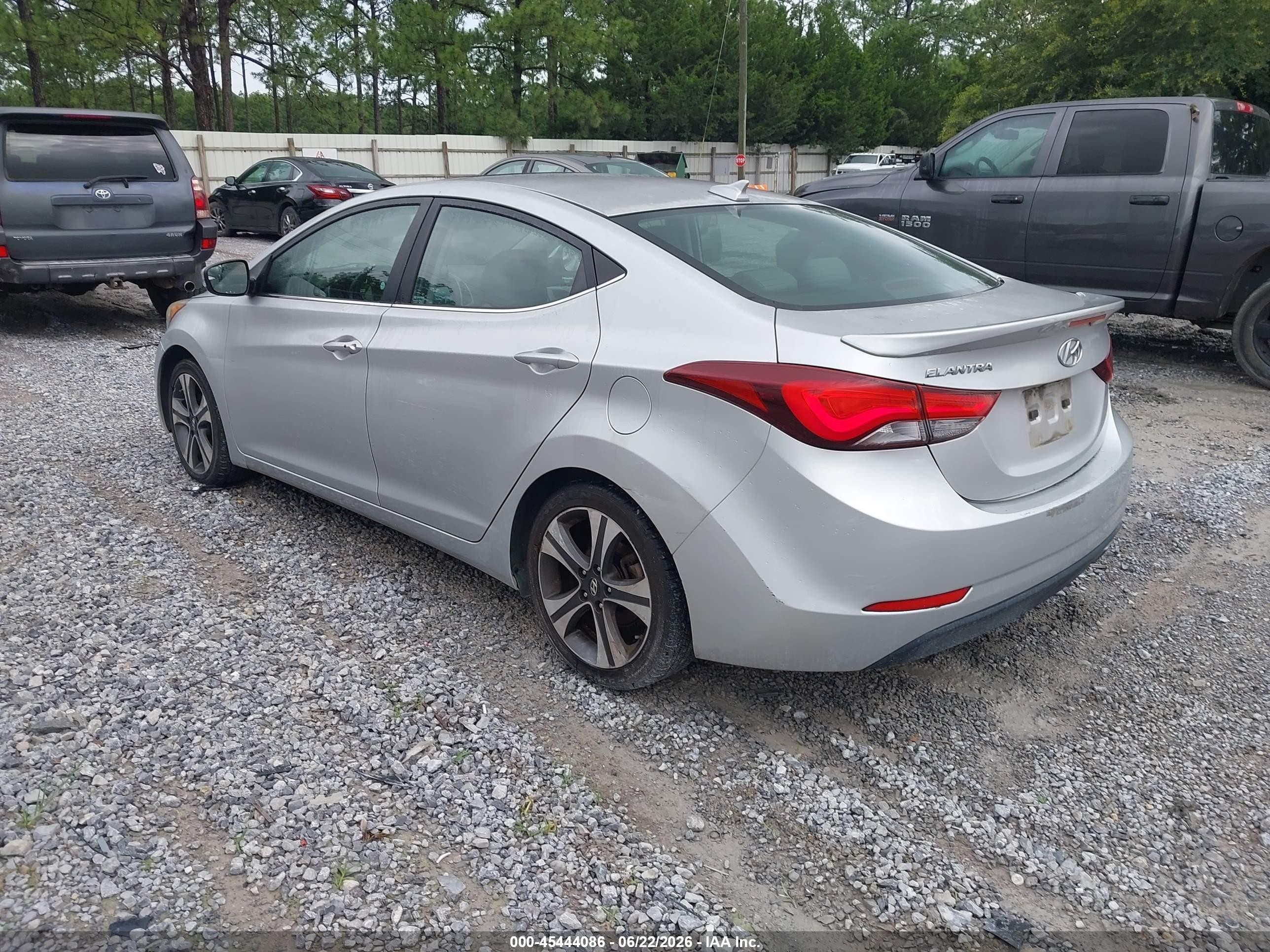 2015 Hyundai Elantra Sport Silver vin: KMHDH4AHXFU249148
