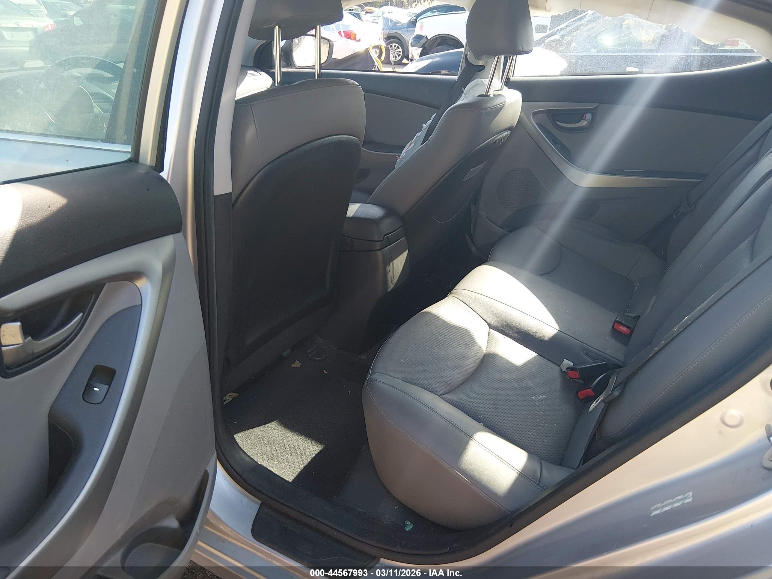 2015 Hyundai Elantra Sport Silver vin: KMHDH4AHXFU250400