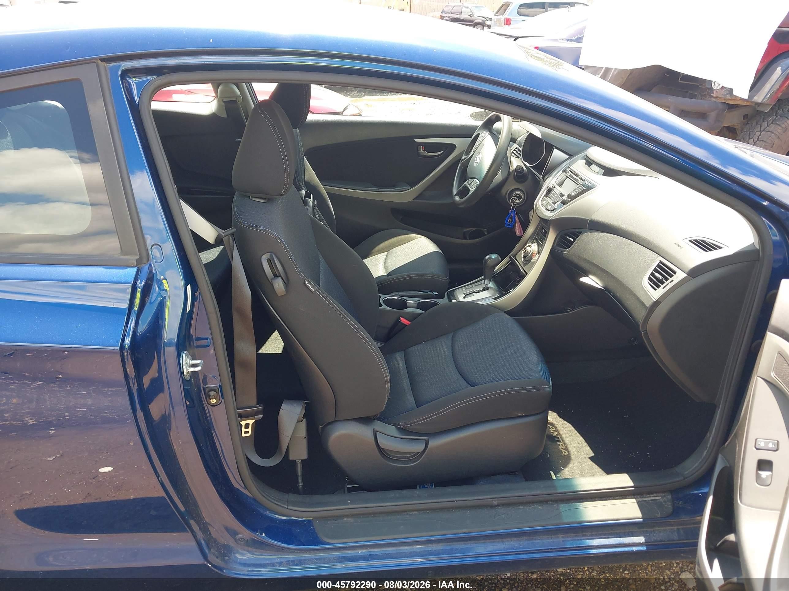 2013 Hyundai Elantra Gs Blue vin: KMHDH6AE0DU020072