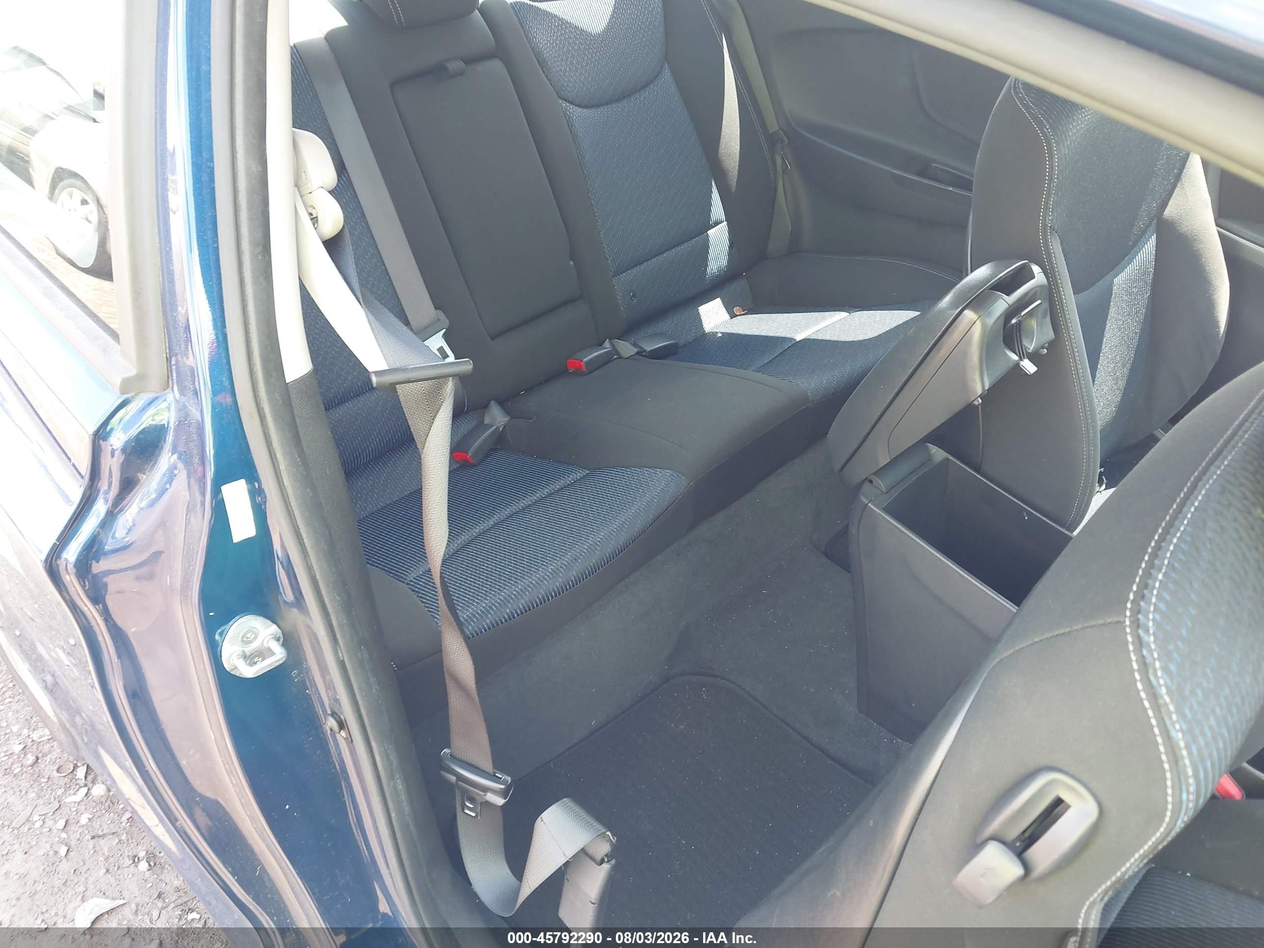 2013 Hyundai Elantra Gs Blue vin: KMHDH6AE0DU020072