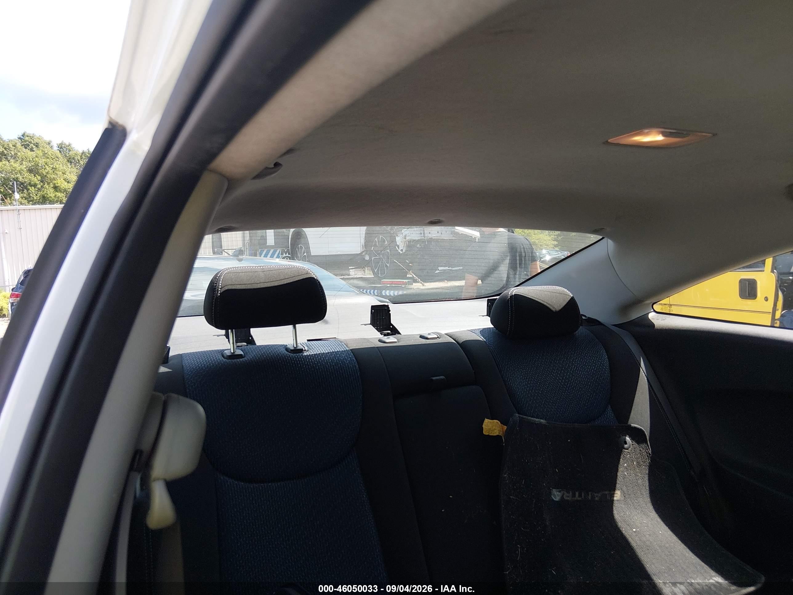 2013 Hyundai Elantra Gs Белый vin: KMHDH6AE0DU020461