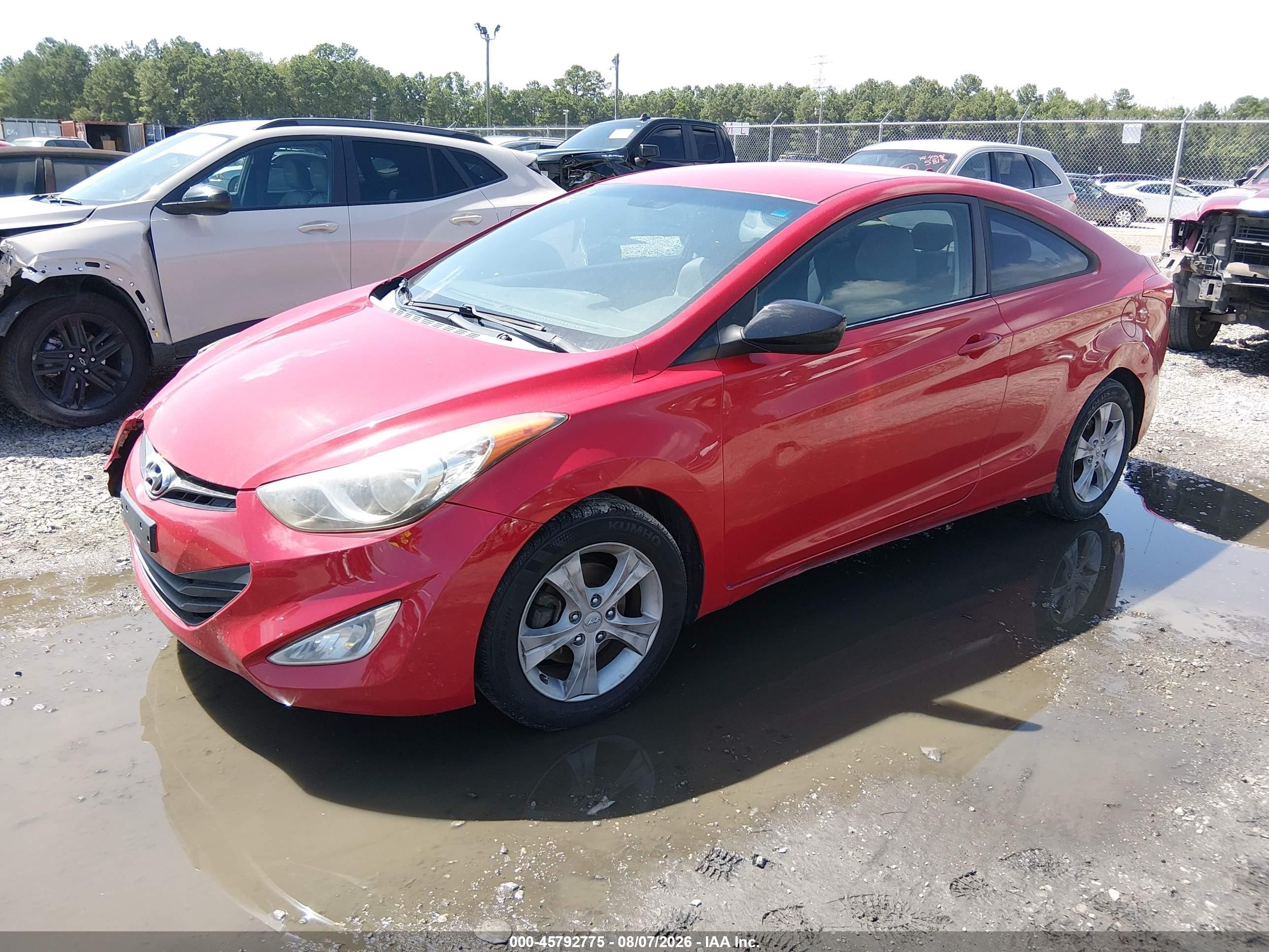 2013 Hyundai Elantra Gs Red vin: KMHDH6AE1DU005175
