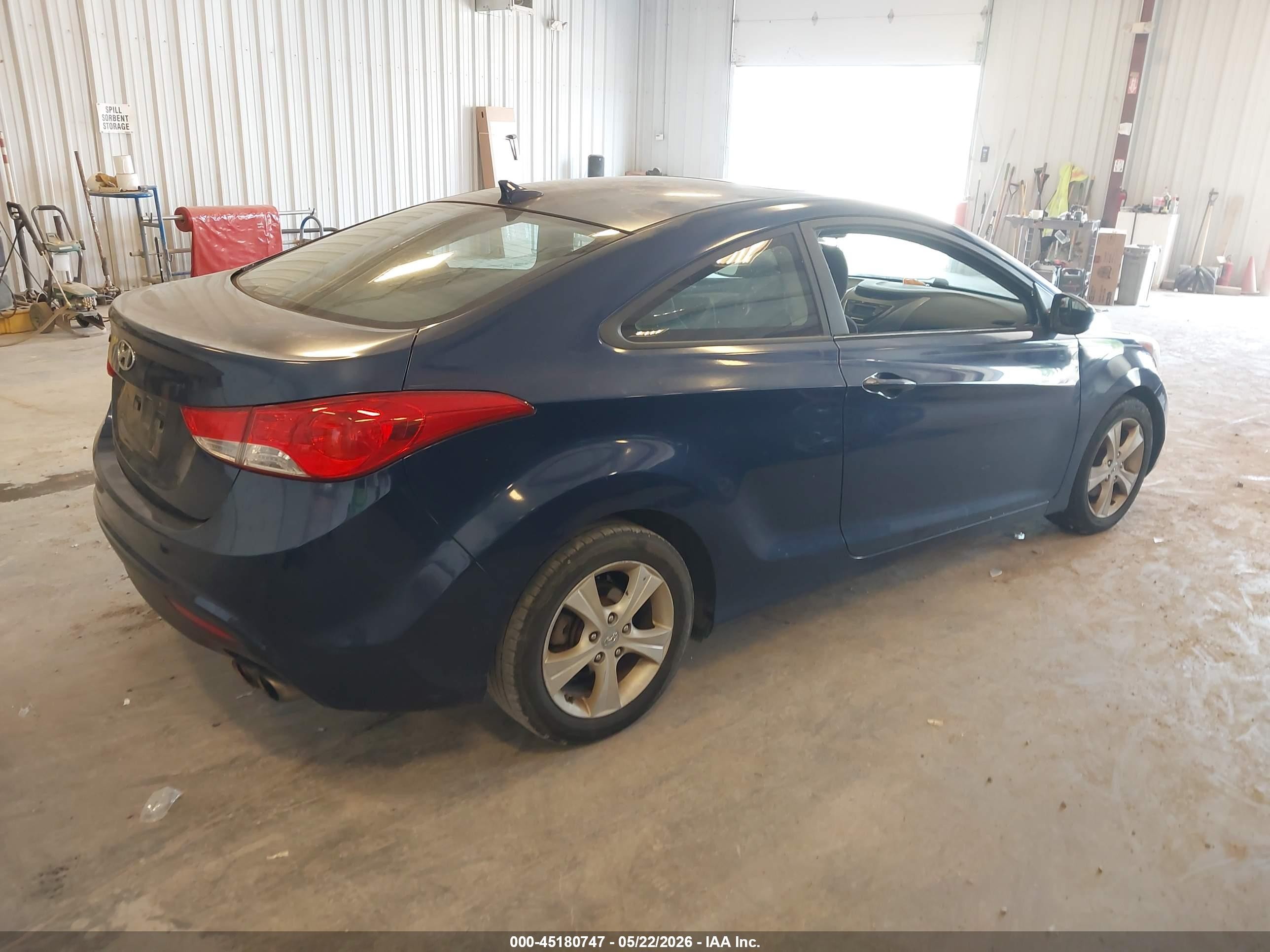 2013 Hyundai Elantra Gs Blue vin: KMHDH6AE2DU008599