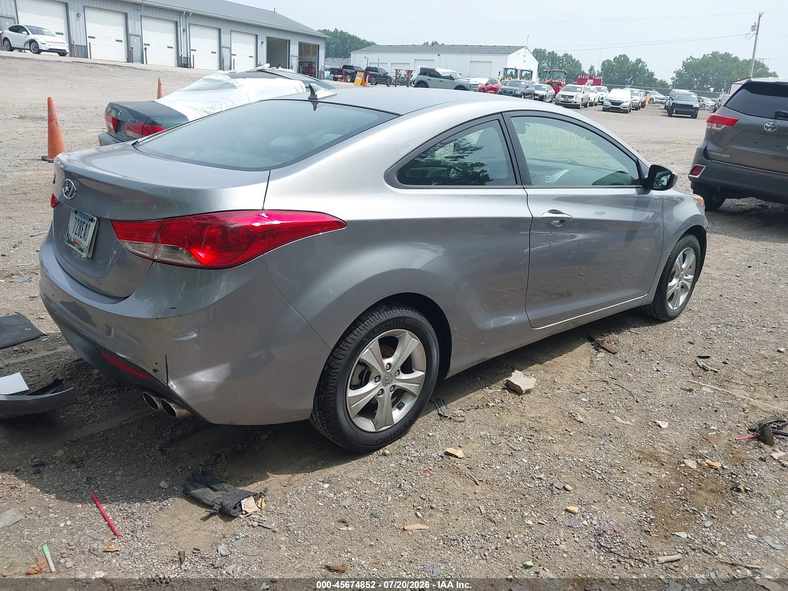 2013 Hyundai Elantra Gs Gray vin: KMHDH6AE2DU022602