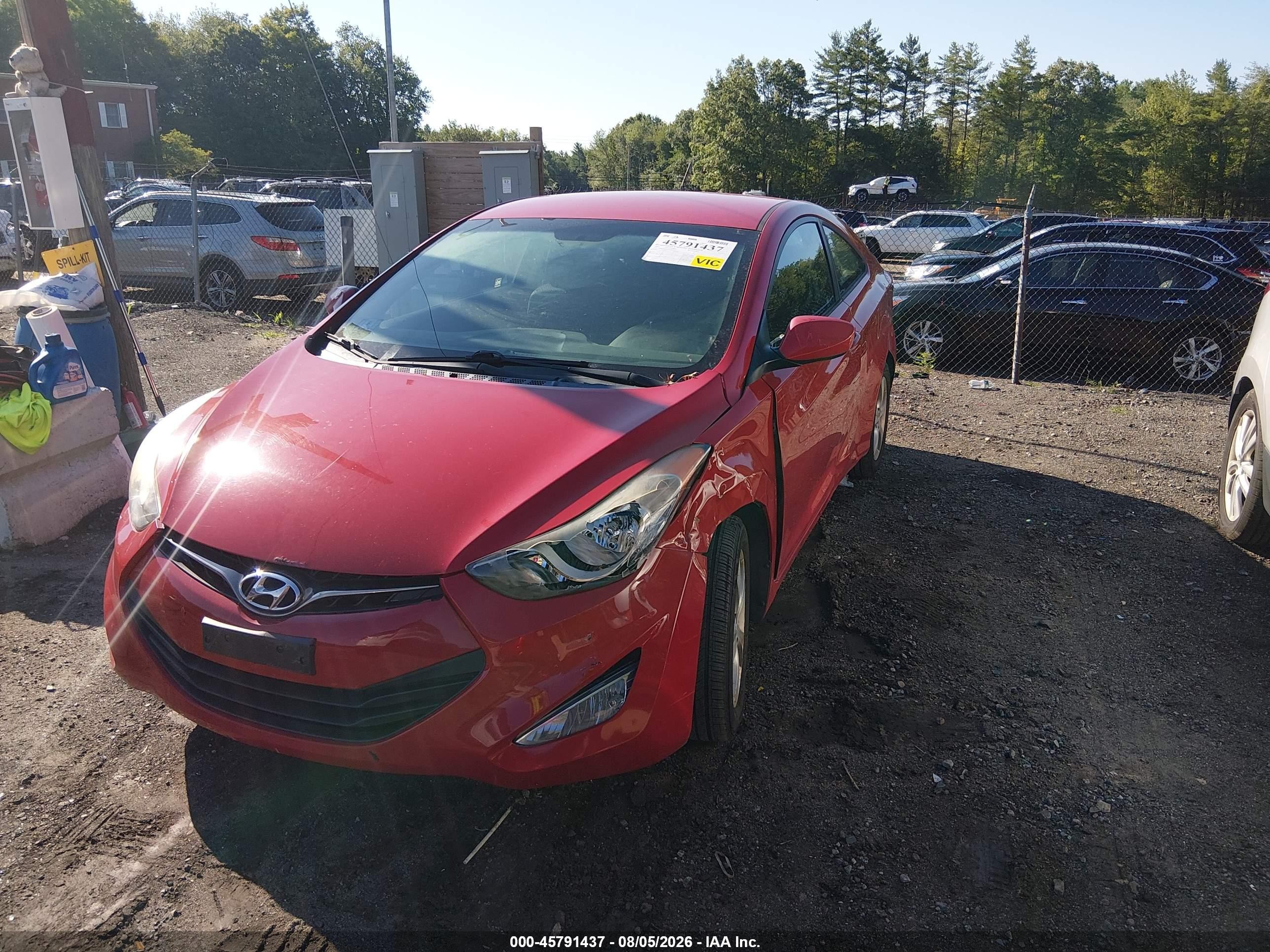2013 Hyundai Elantra Gs Красный vin: KMHDH6AE3DU006022