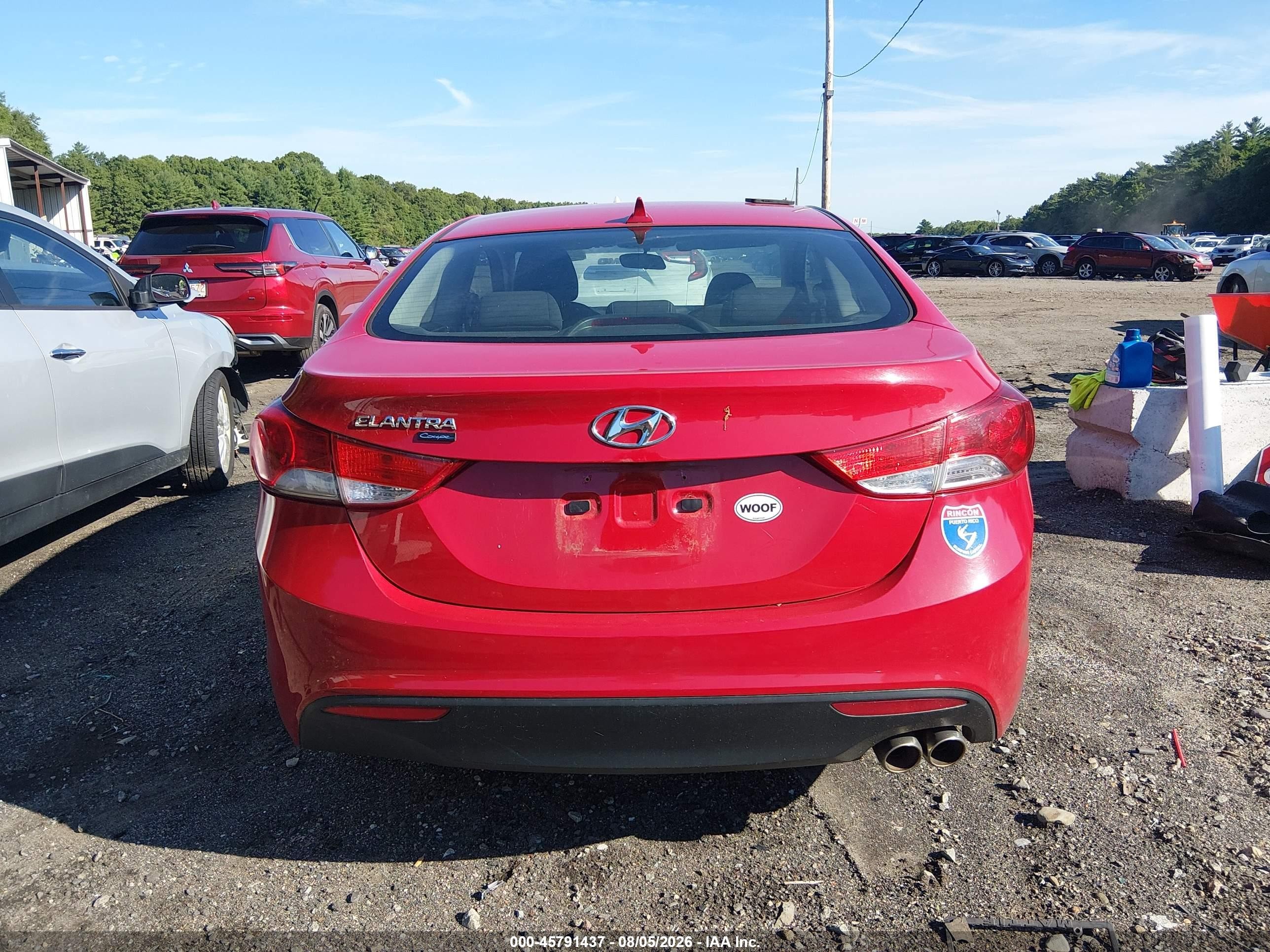 2013 Hyundai Elantra Gs Красный vin: KMHDH6AE3DU006022