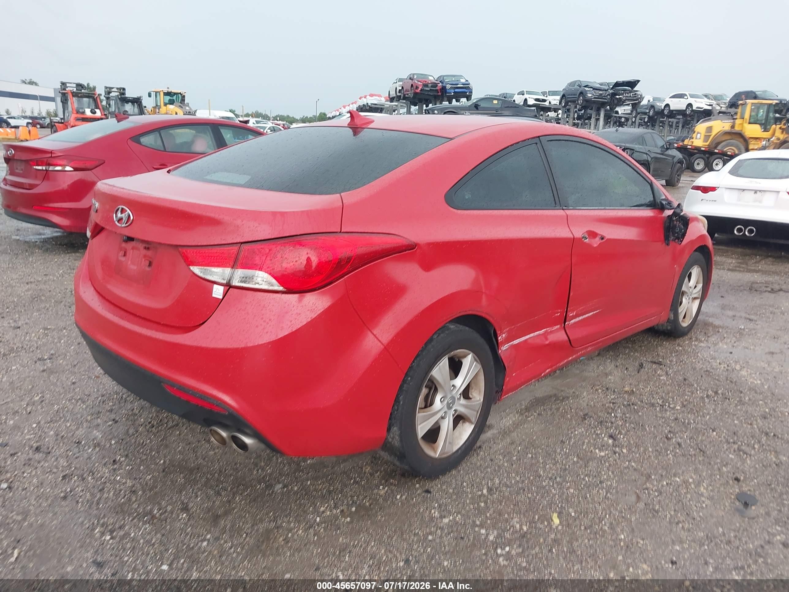 2013 Hyundai Elantra Gs Red vin: KMHDH6AE3DU023239