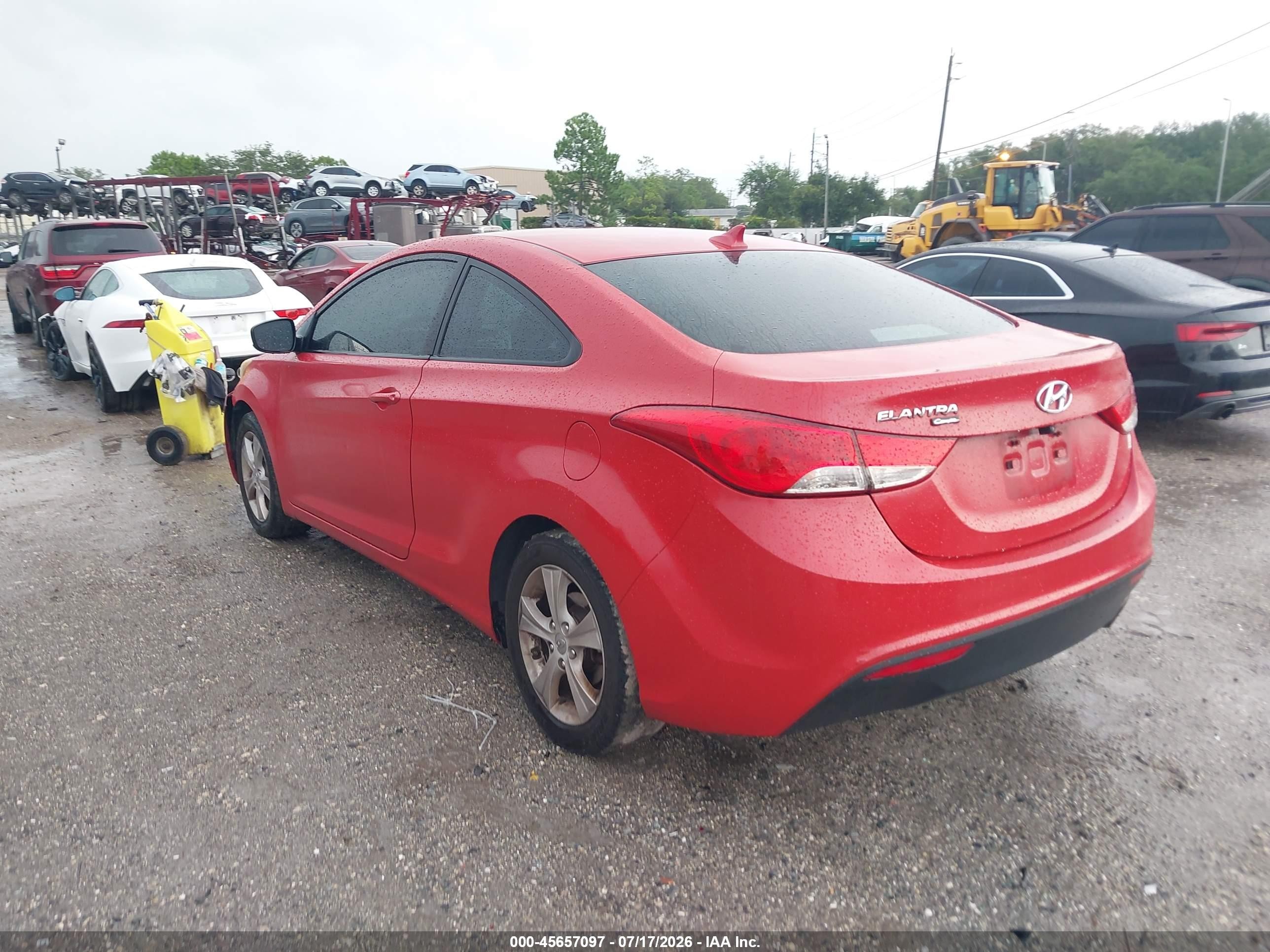 2013 Hyundai Elantra Gs Red vin: KMHDH6AE3DU023239
