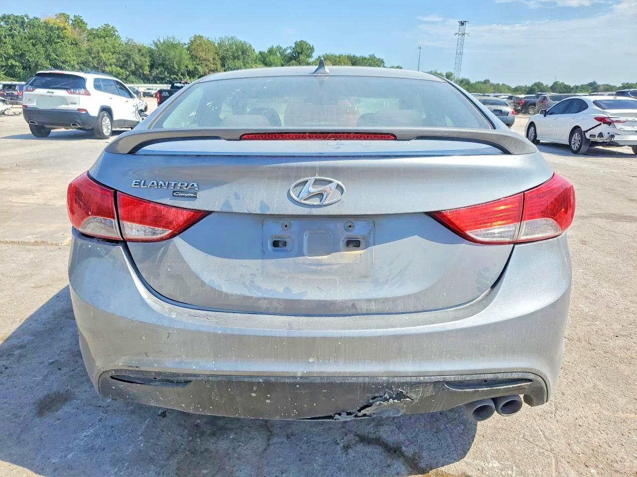 2013 Hyundai Elantra Coupe Gs Серый vin: KMHDH6AE3DU023466