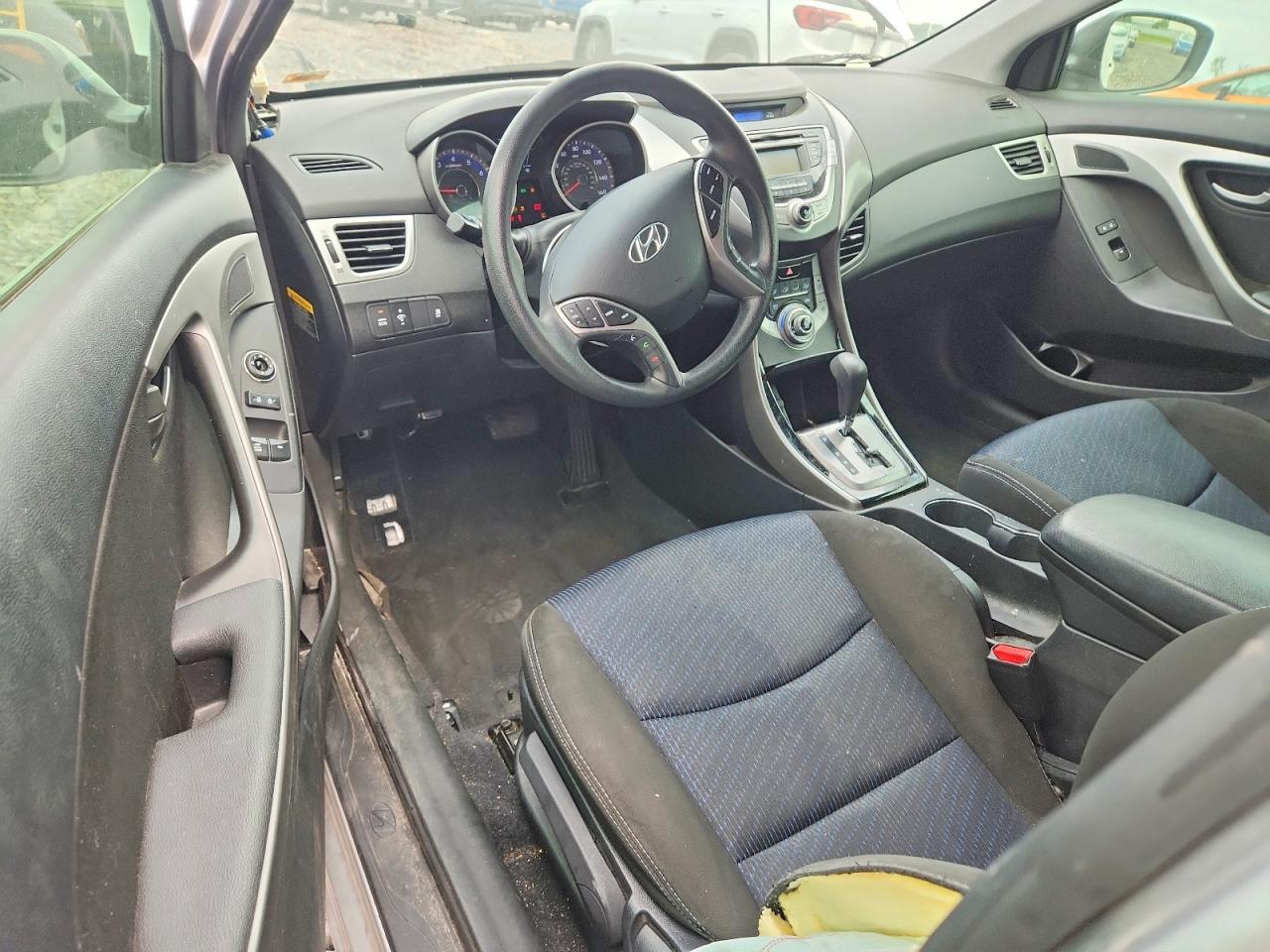 2013 Hyundai Elantra Coupe Gs Silver vin: KMHDH6AE4DU007244