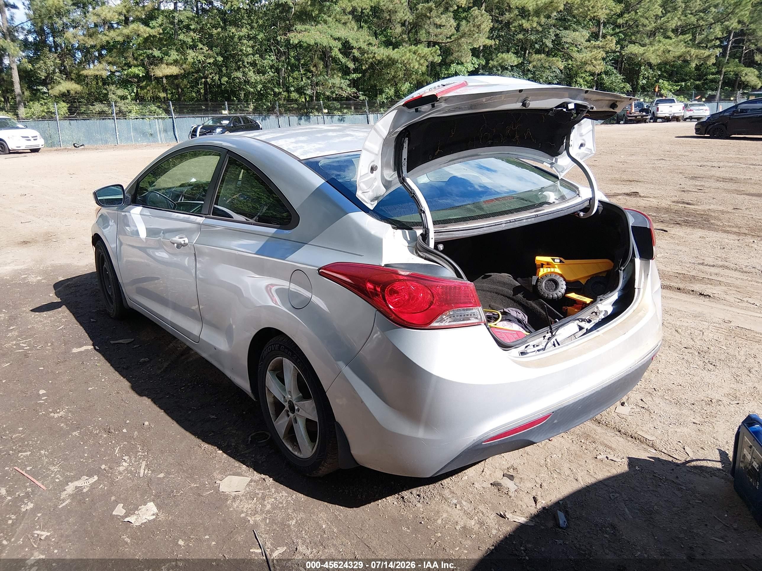 2013 Hyundai Elantra Gs Серебряный vin: KMHDH6AE4DU007681