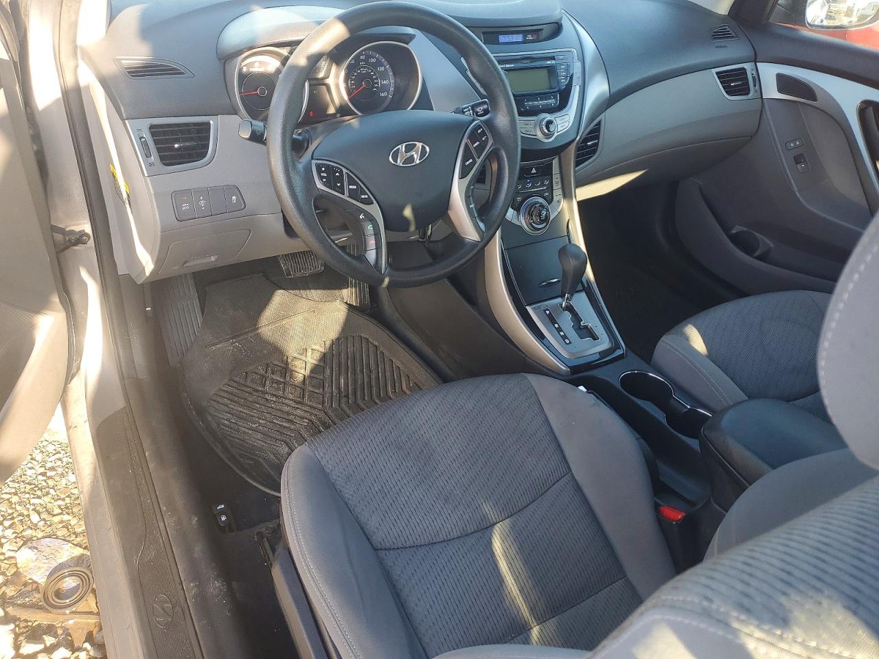 2013 Hyundai Elantra Coupe Gs Silver vin: KMHDH6AE4DU012556