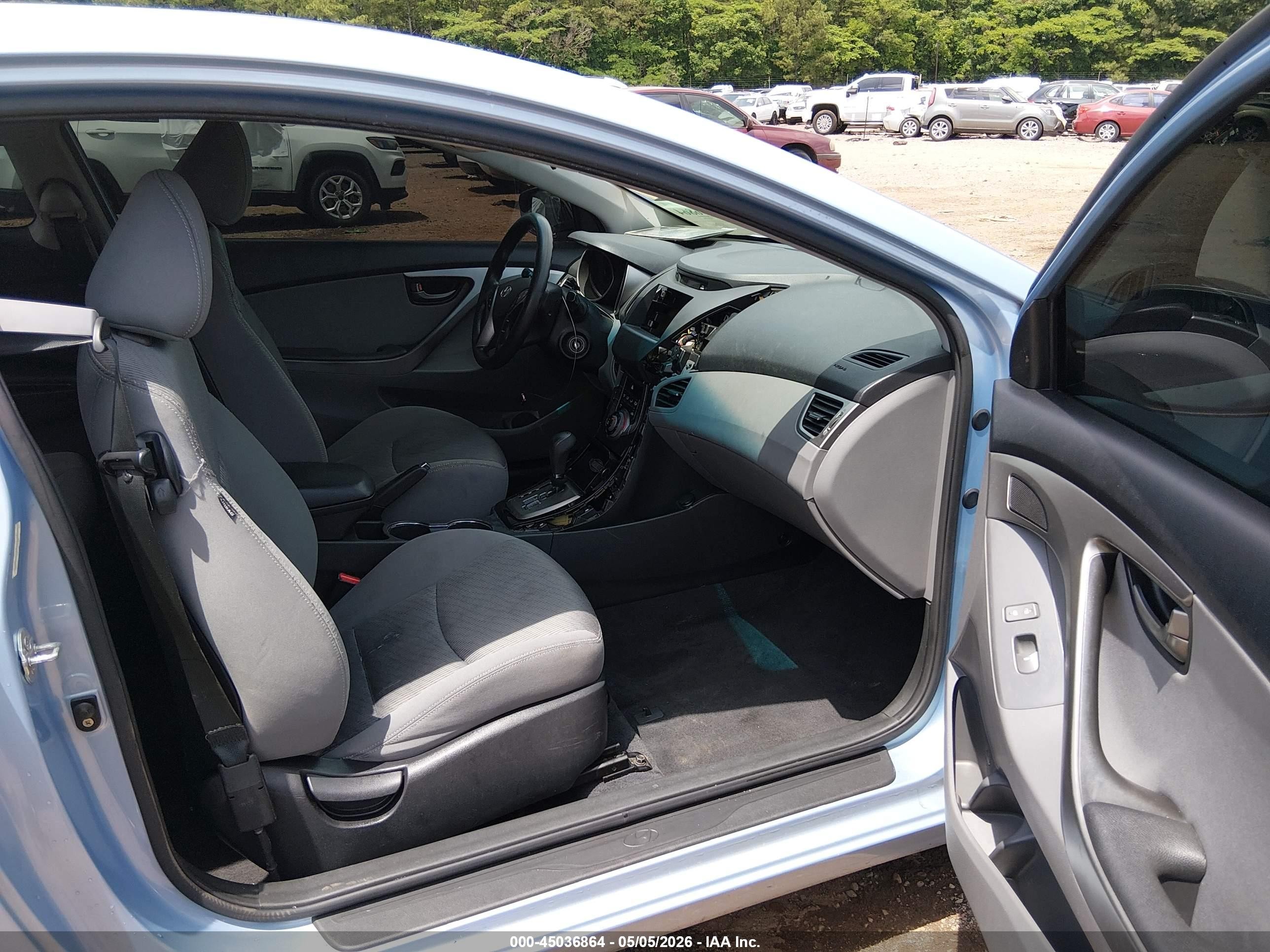 2013 Hyundai Elantra Gs Blue vin: KMHDH6AE4DU016462
