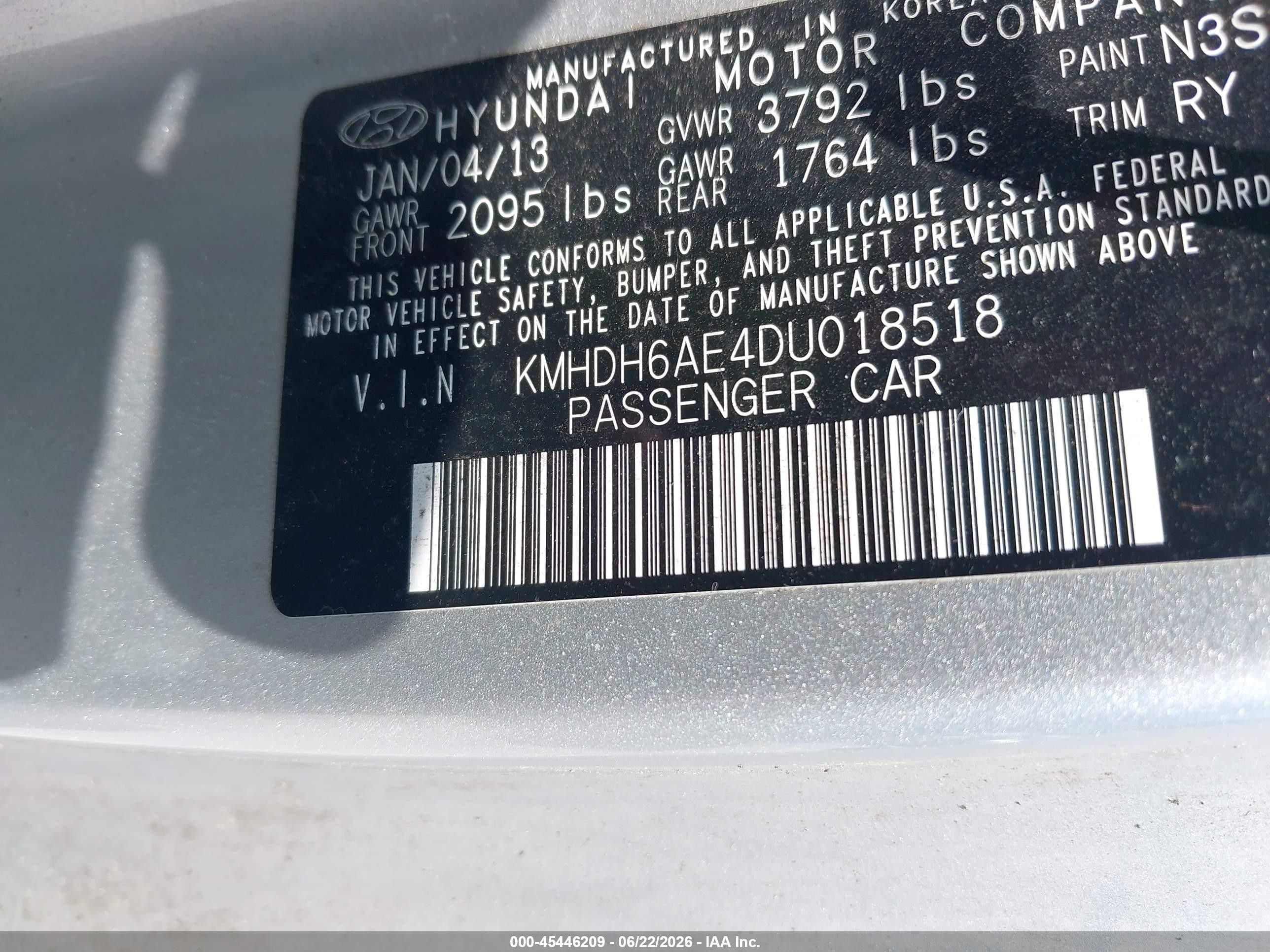 2013 Hyundai Elantra Gs Silver vin: KMHDH6AE4DU018518