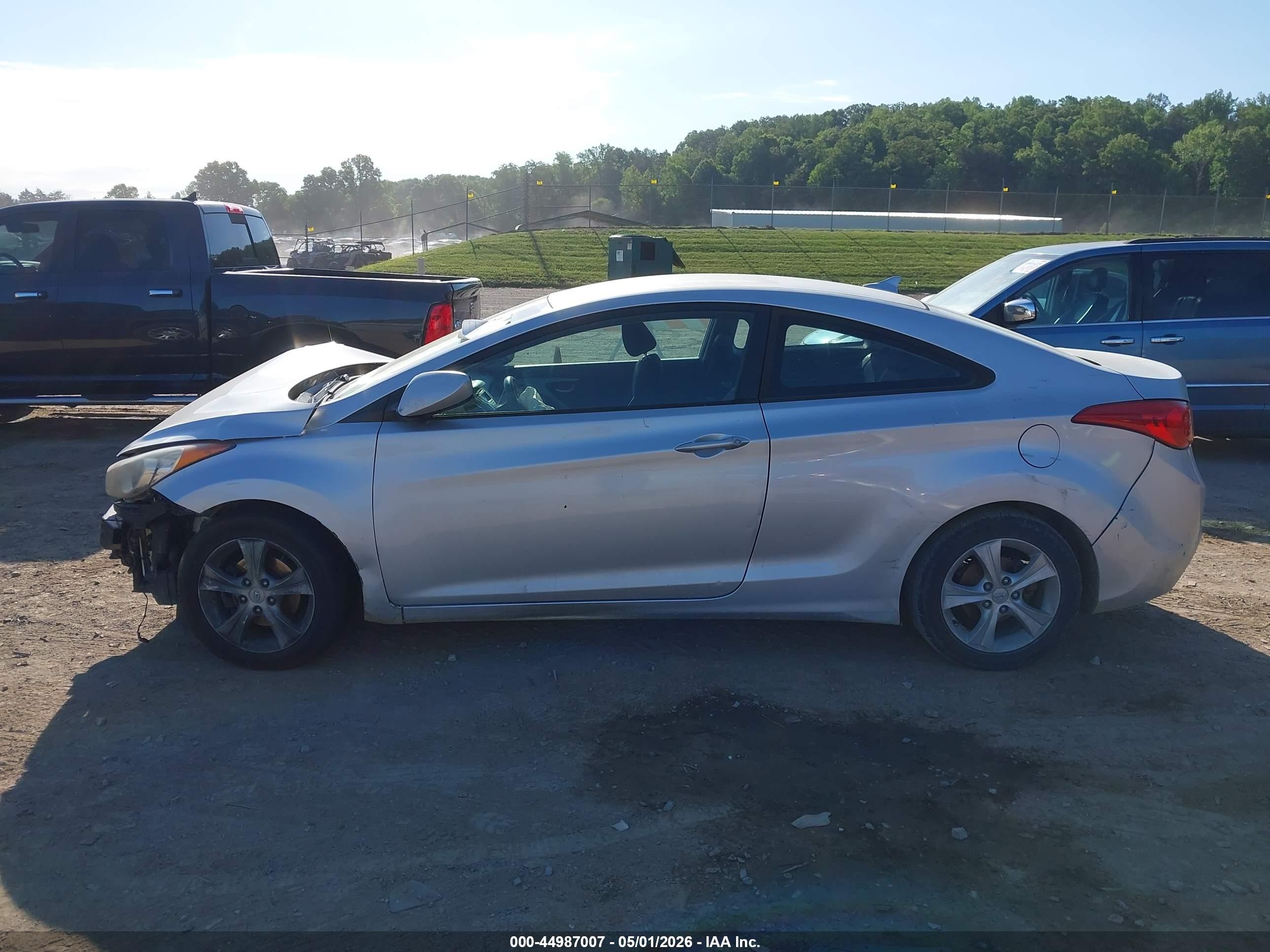 2013 Hyundai Elantra Gs Silver vin: KMHDH6AE6DU000540