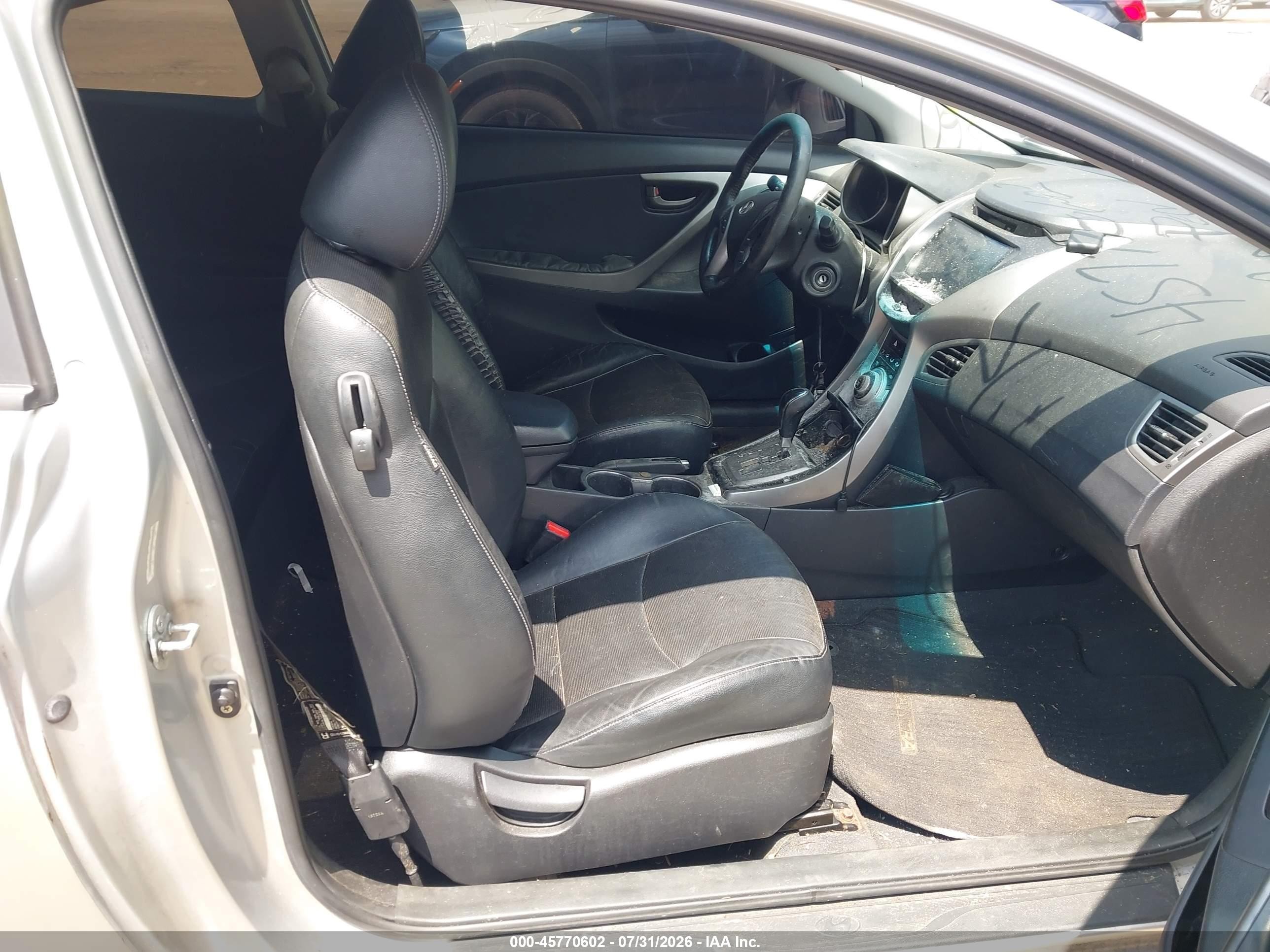 2013 Hyundai Elantra Se Silver vin: KMHDH6AE6DU008895