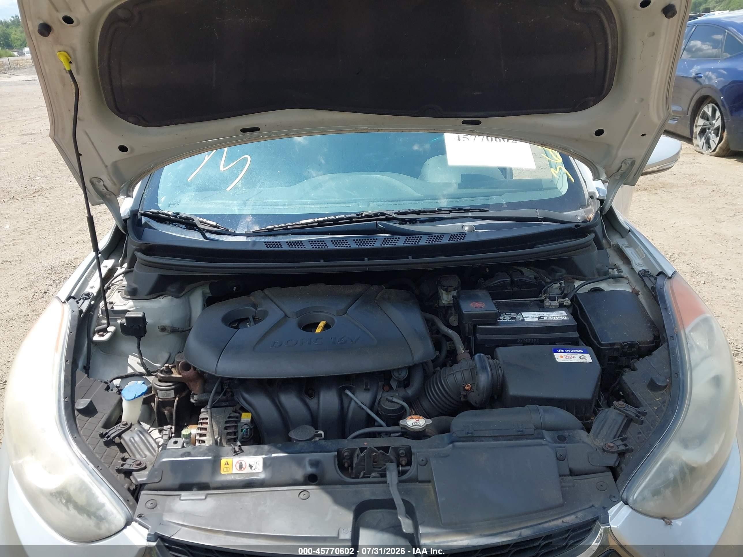 2013 Hyundai Elantra Se Silver vin: KMHDH6AE6DU008895