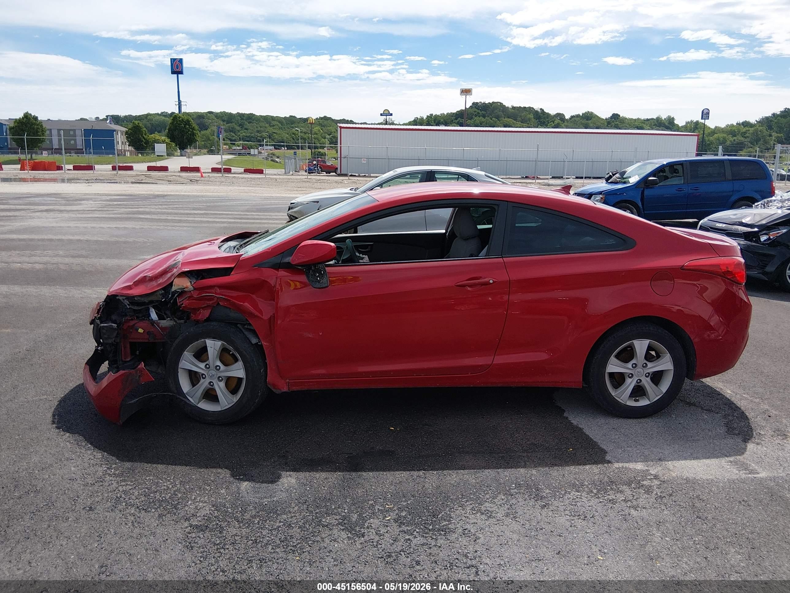 2013 Hyundai Elantra Gs Red vin: KMHDH6AE6DU010971