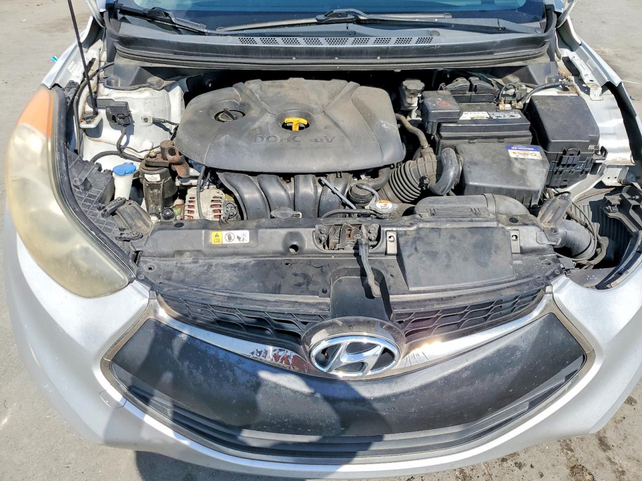 2013 Hyundai Elantra Coupe Se Silver vin: KMHDH6AE7DU012308