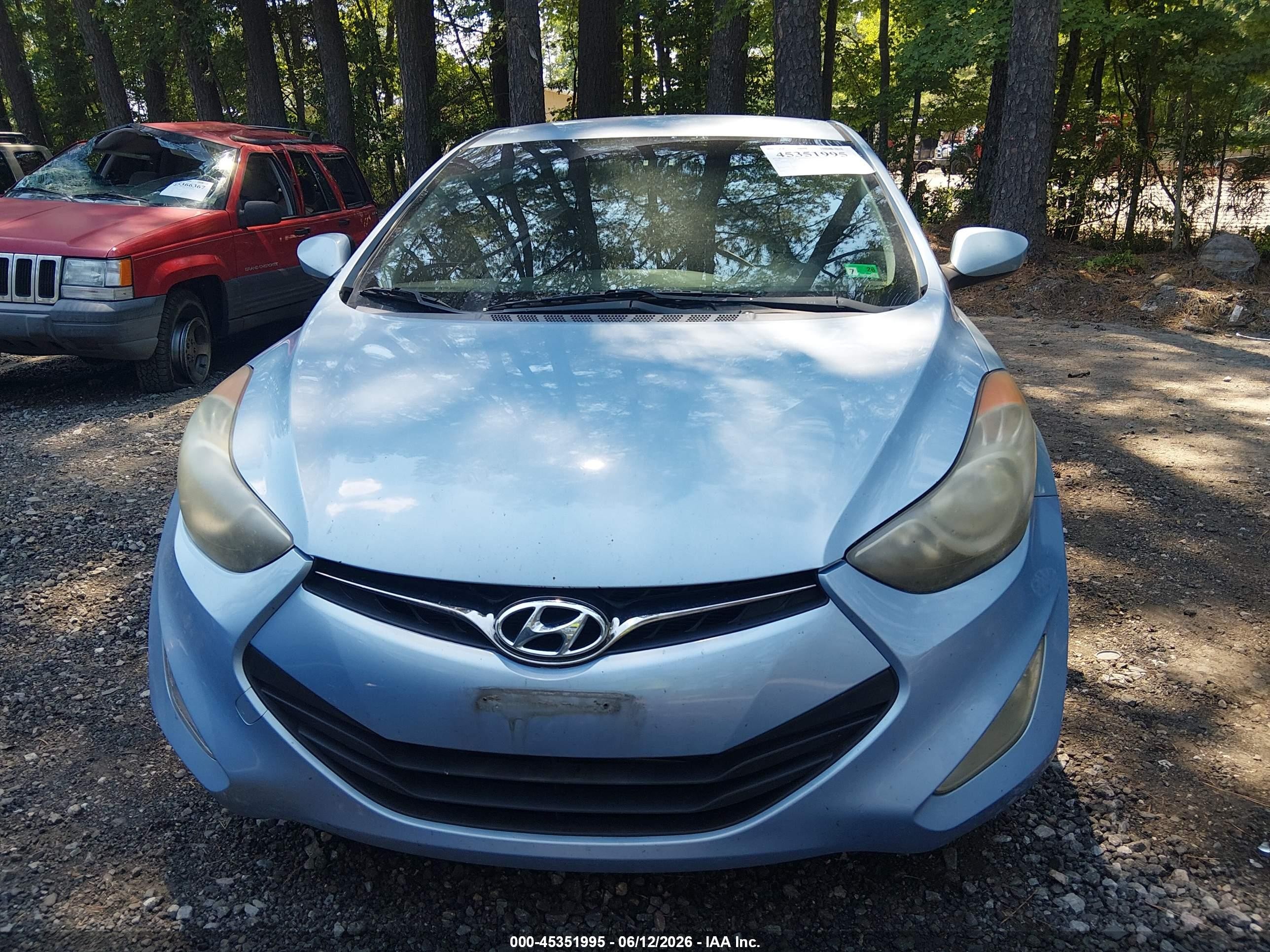 2013 Hyundai Elantra Gs Blue vin: KMHDH6AE7DU014219