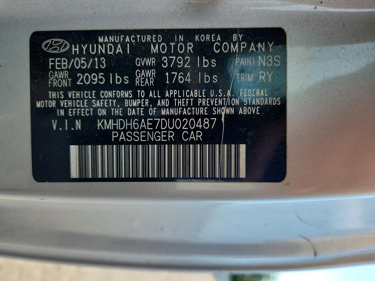 2013 Hyundai Elantra Coupe Gs Silver vin: KMHDH6AE7DU020487