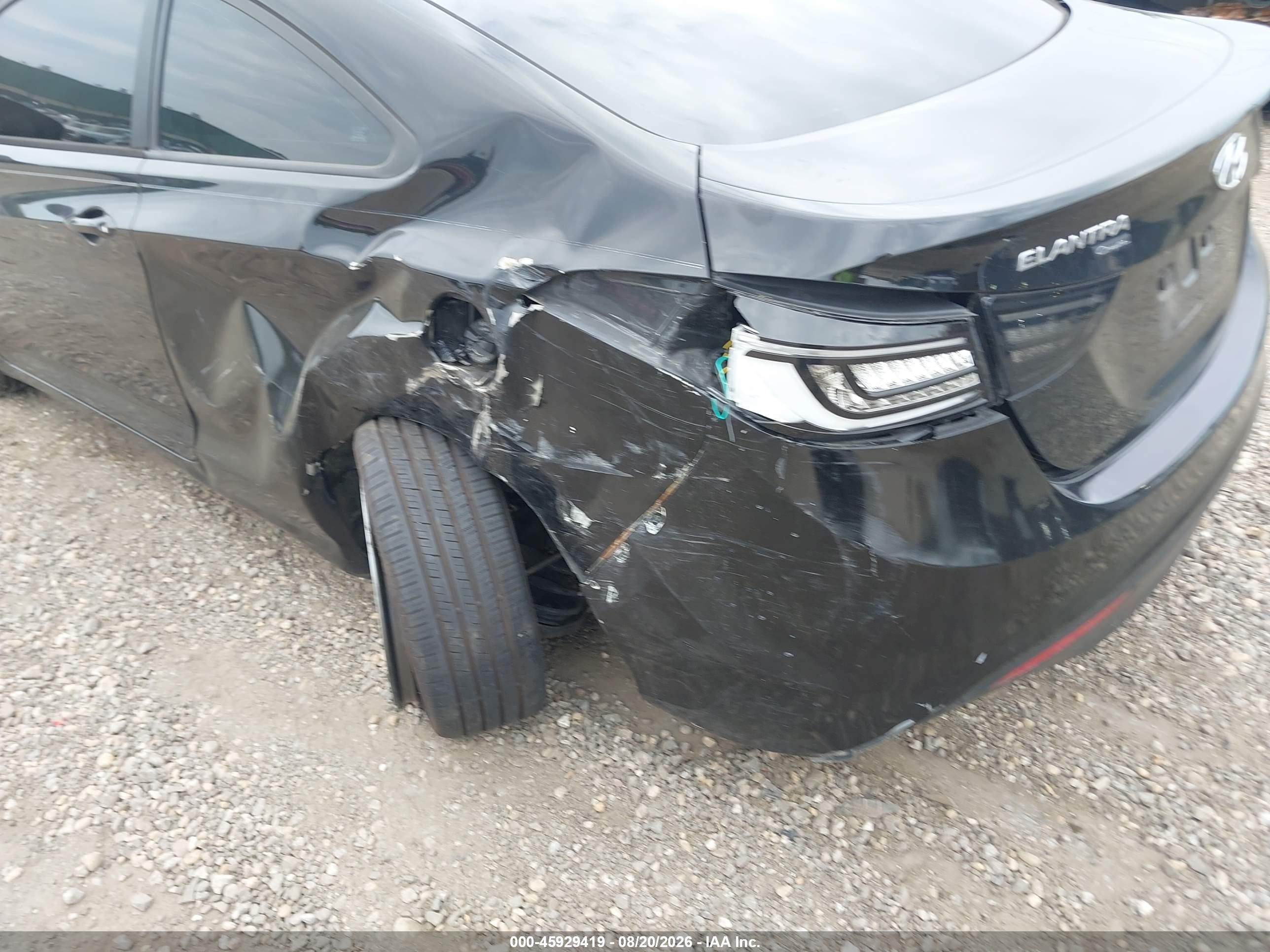 2013 Hyundai Elantra Se Black vin: KMHDH6AE8DU005447