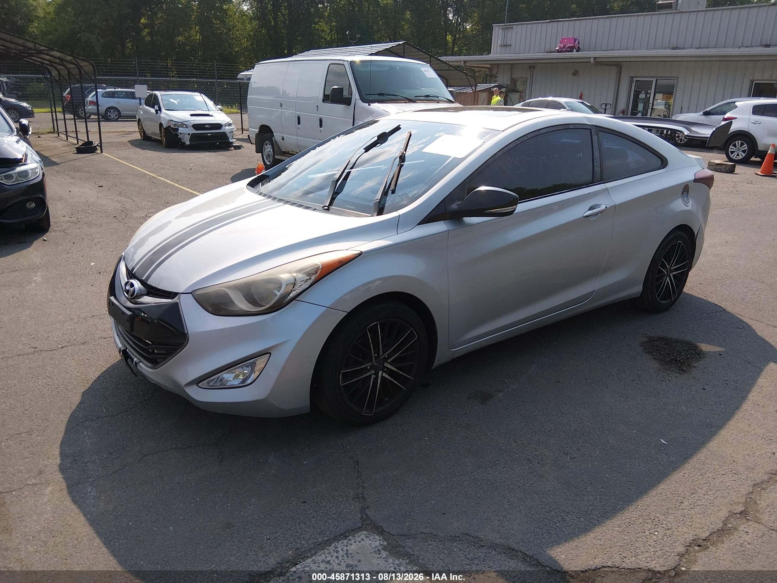2013 Hyundai Elantra Se Silver vin: KMHDH6AE8DU006095