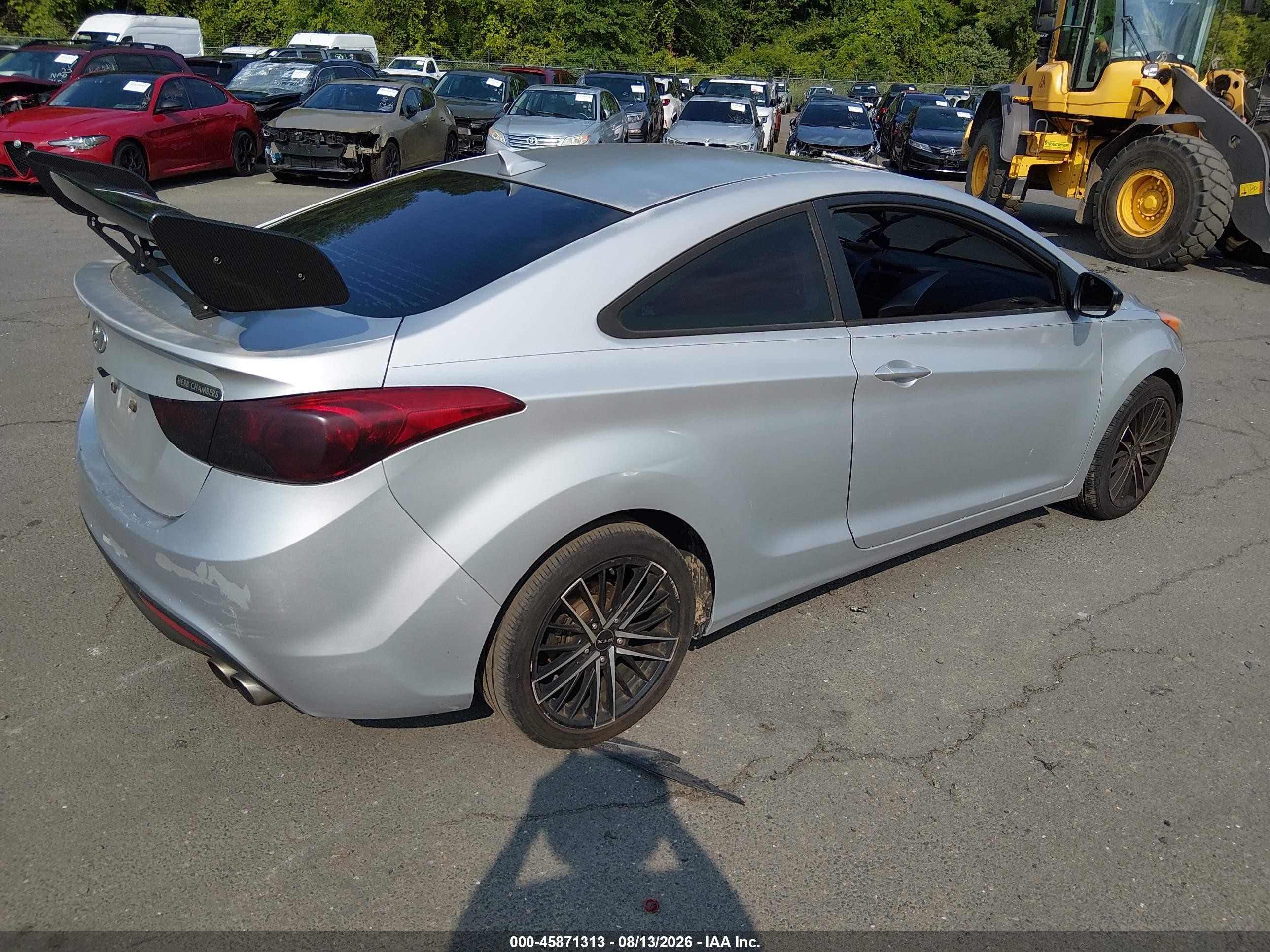 2013 Hyundai Elantra Se Silver vin: KMHDH6AE8DU006095