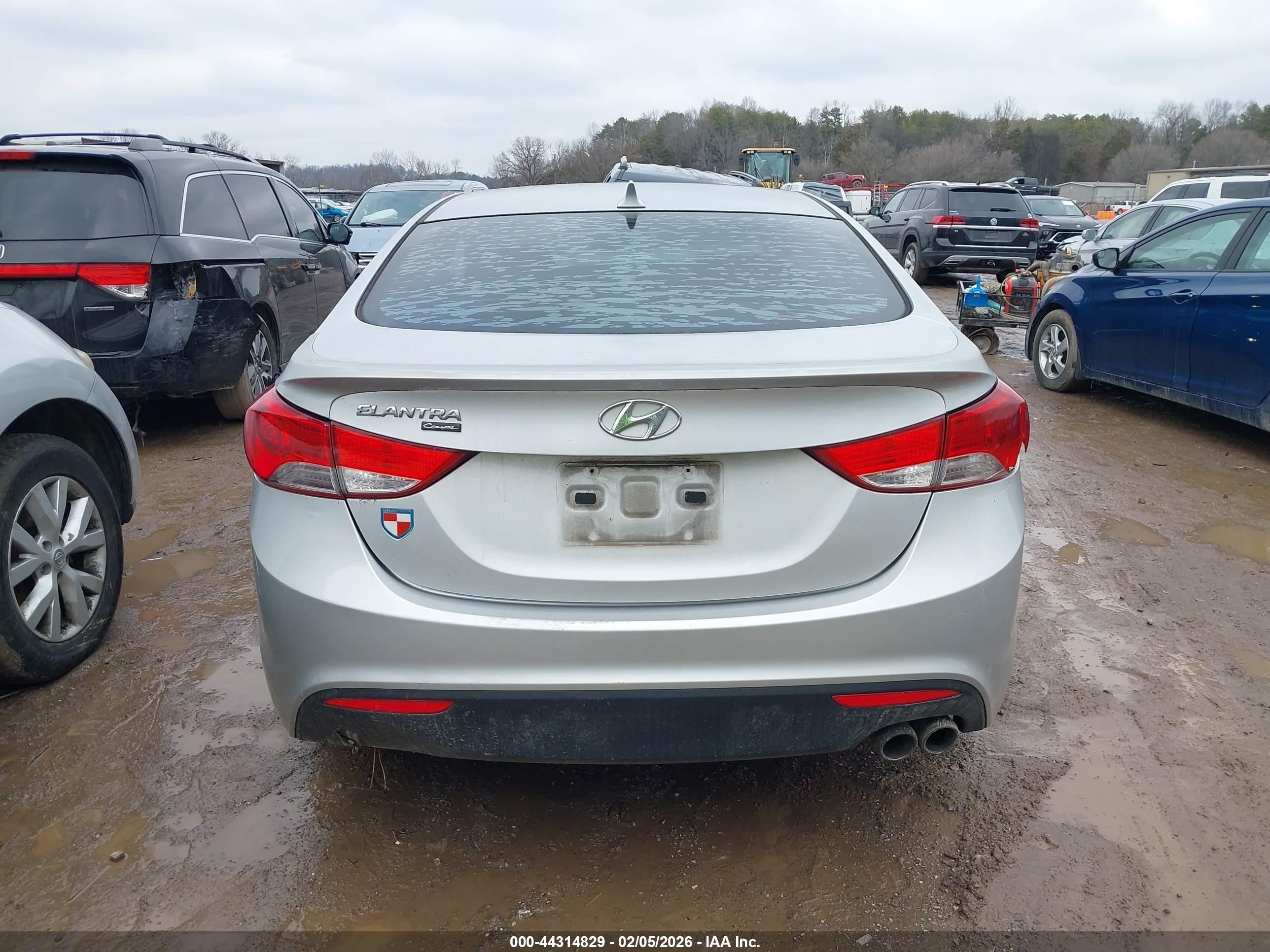 2013 Hyundai Elantra Se Silver vin: KMHDH6AE8DU006999