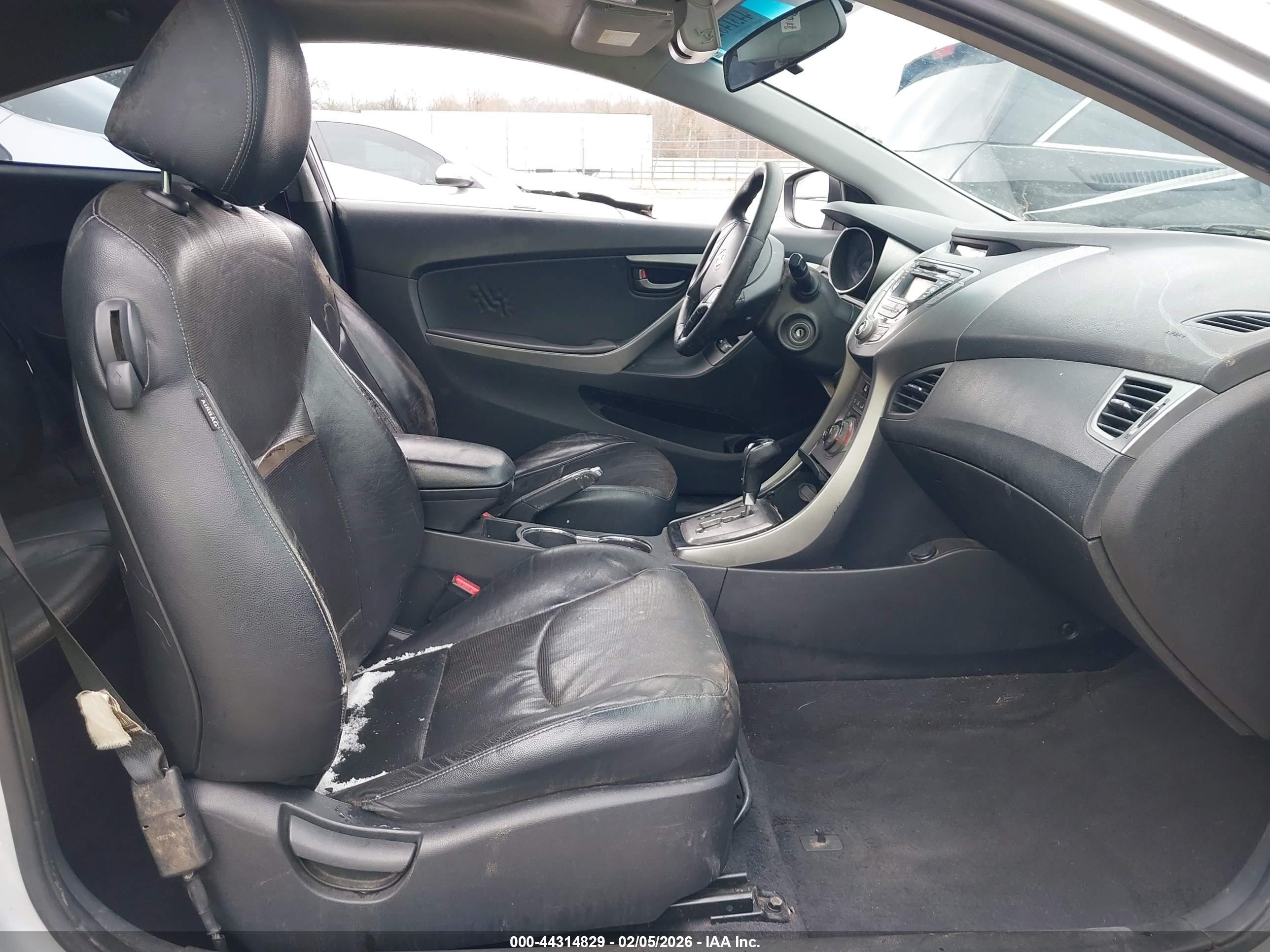 2013 Hyundai Elantra Se Silver vin: KMHDH6AE8DU006999