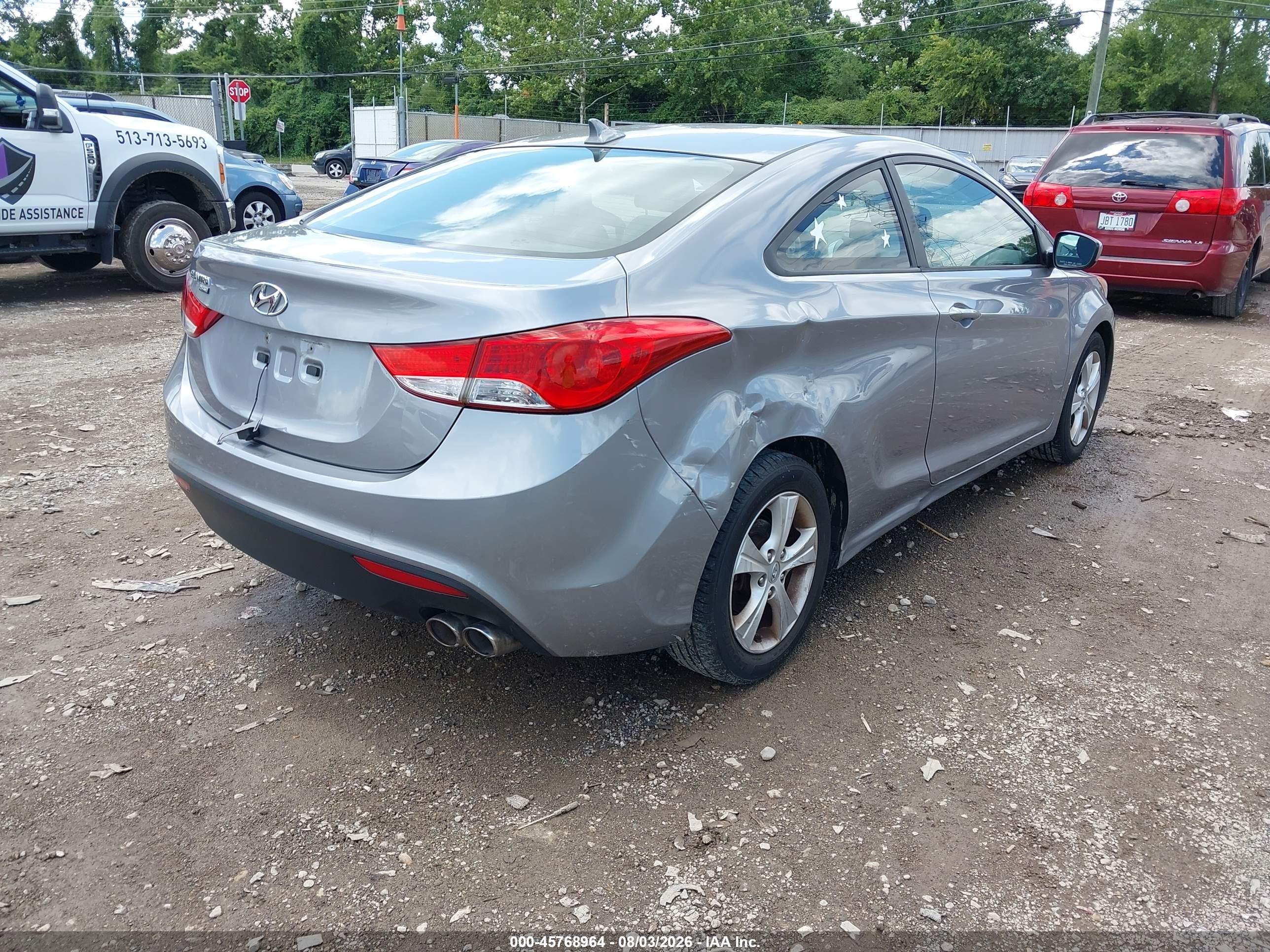 2013 Hyundai Elantra Gs Silver vin: KMHDH6AE8DU009255