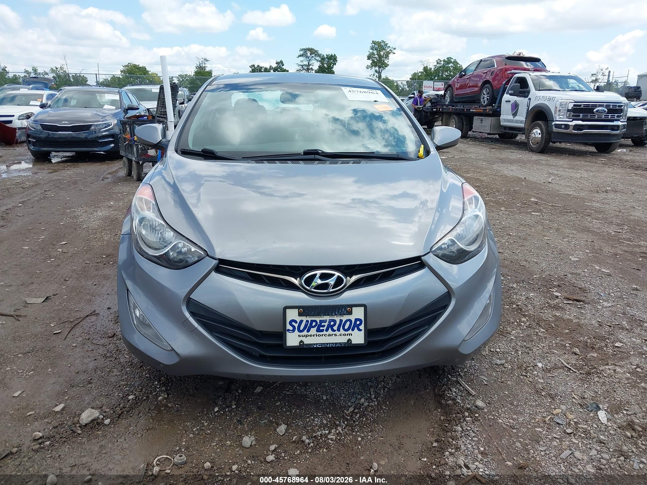 2013 Hyundai Elantra Gs Silver vin: KMHDH6AE8DU009255
