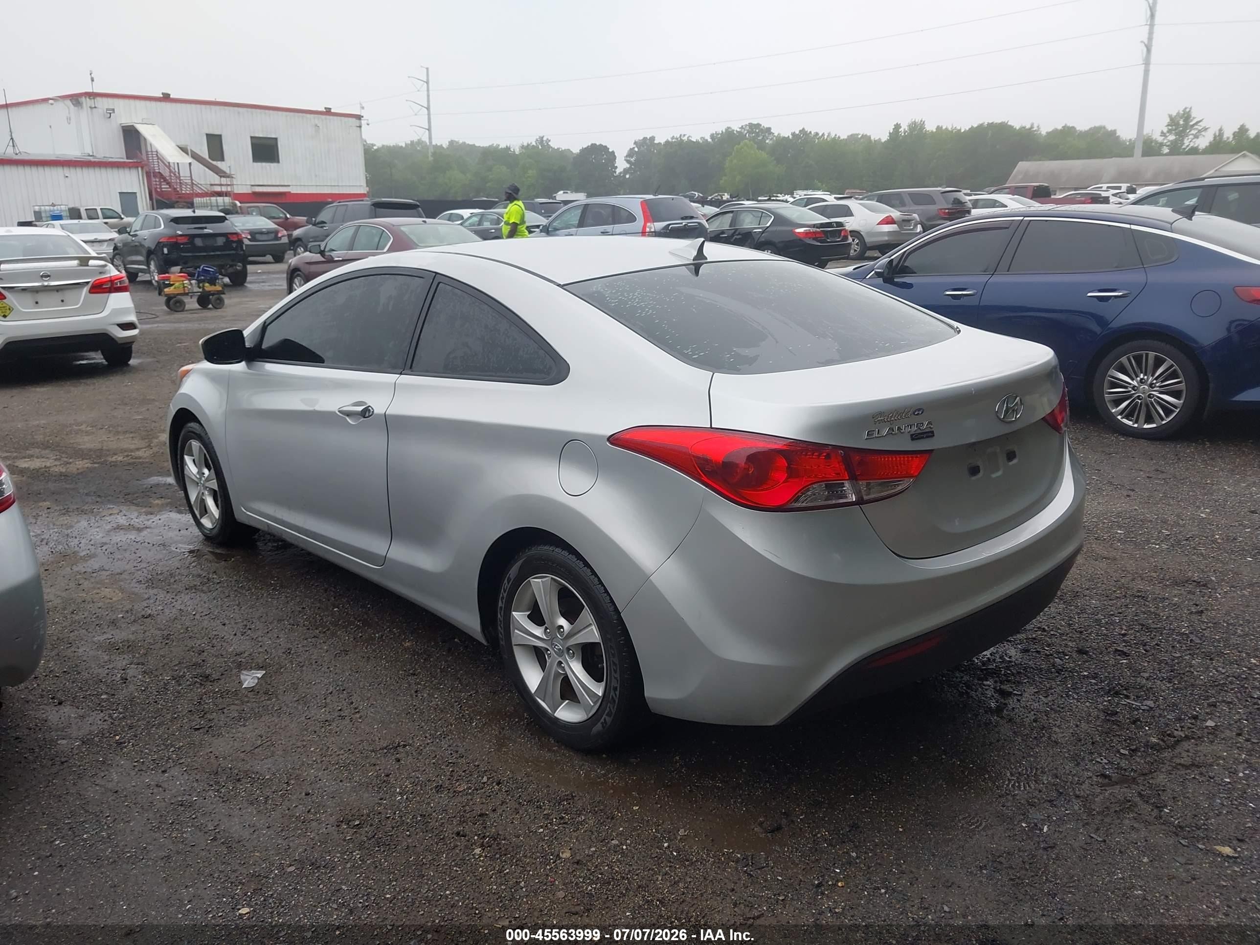 2013 Hyundai Elantra Gs Silver vin: KMHDH6AE8DU013046