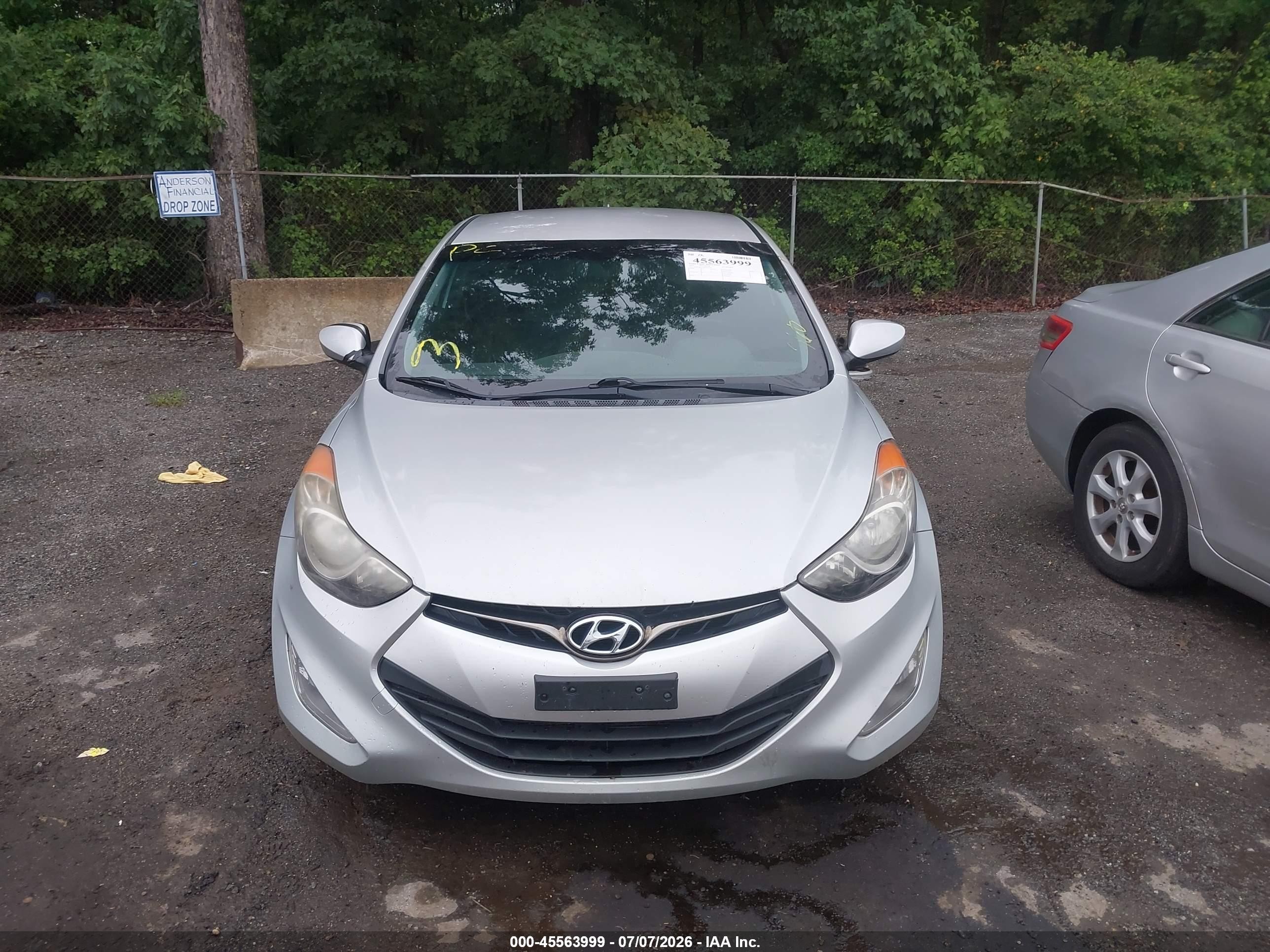 2013 Hyundai Elantra Gs Silver vin: KMHDH6AE8DU013046